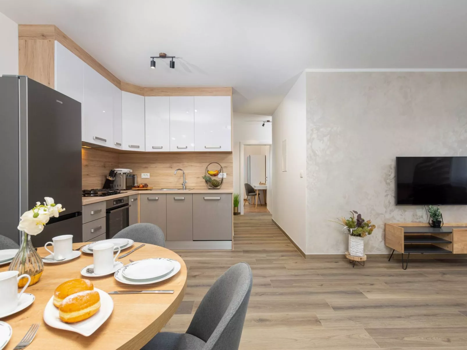 Villa Ema und Ana-Image-tags.info