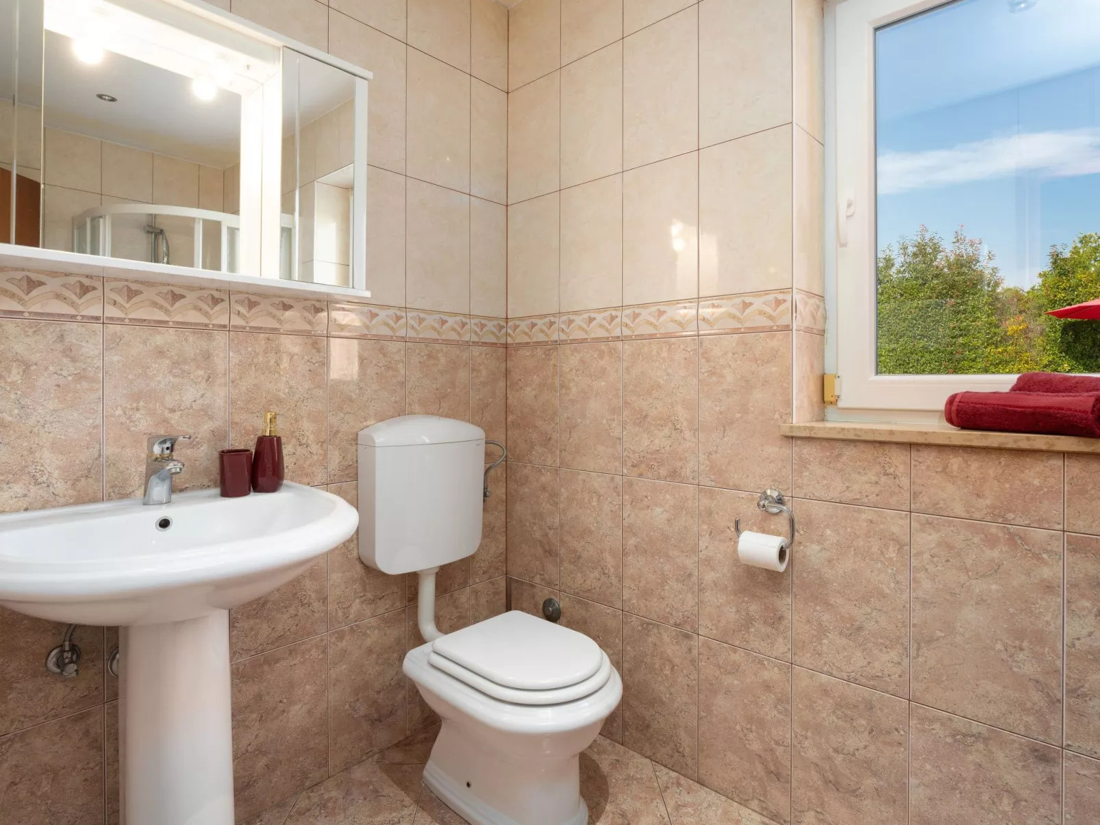 Villa Sunset Garden-Drinnen