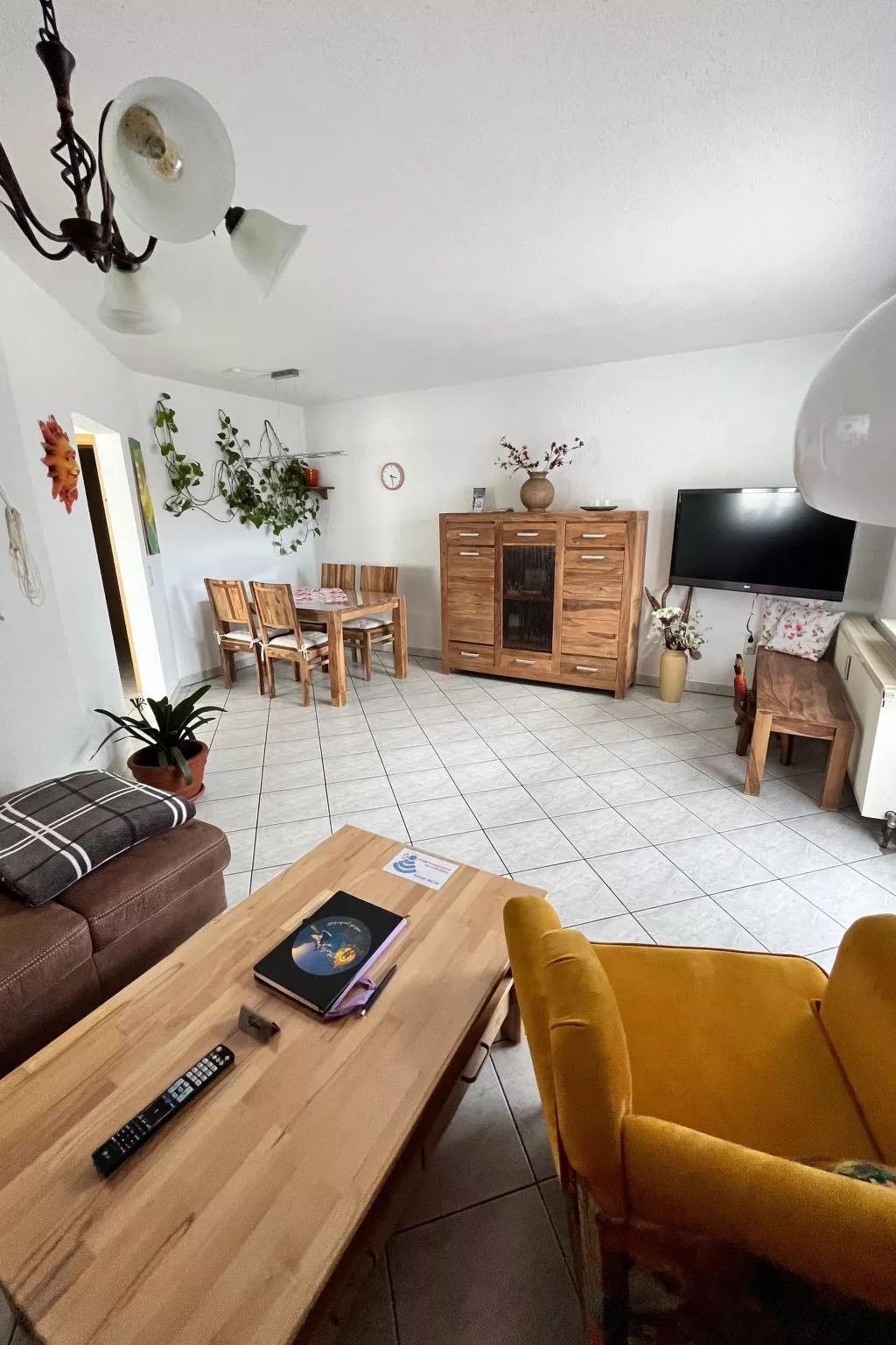 Villa mit Bergblick-Drinnen