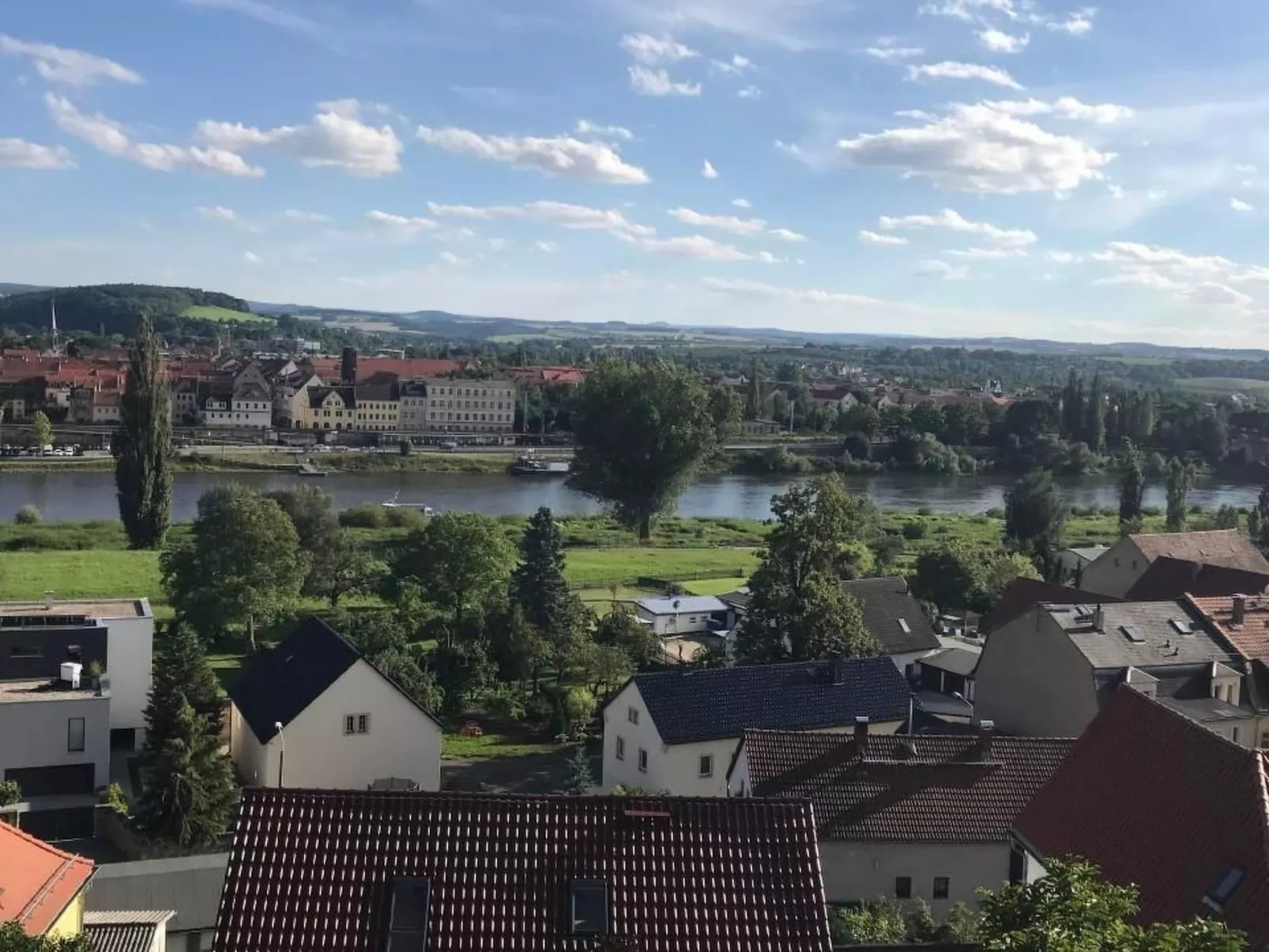 In Pirna mit Schöner Terrasse-Dehors