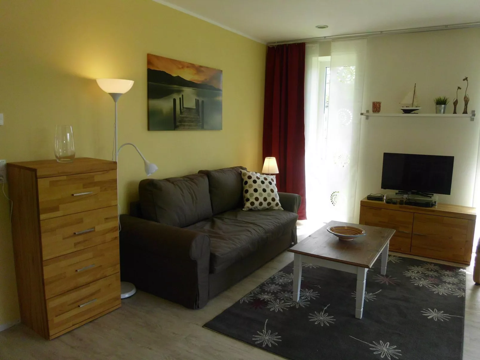 Barrierefreie FeHausHälfte mit Terrasse.-Inside