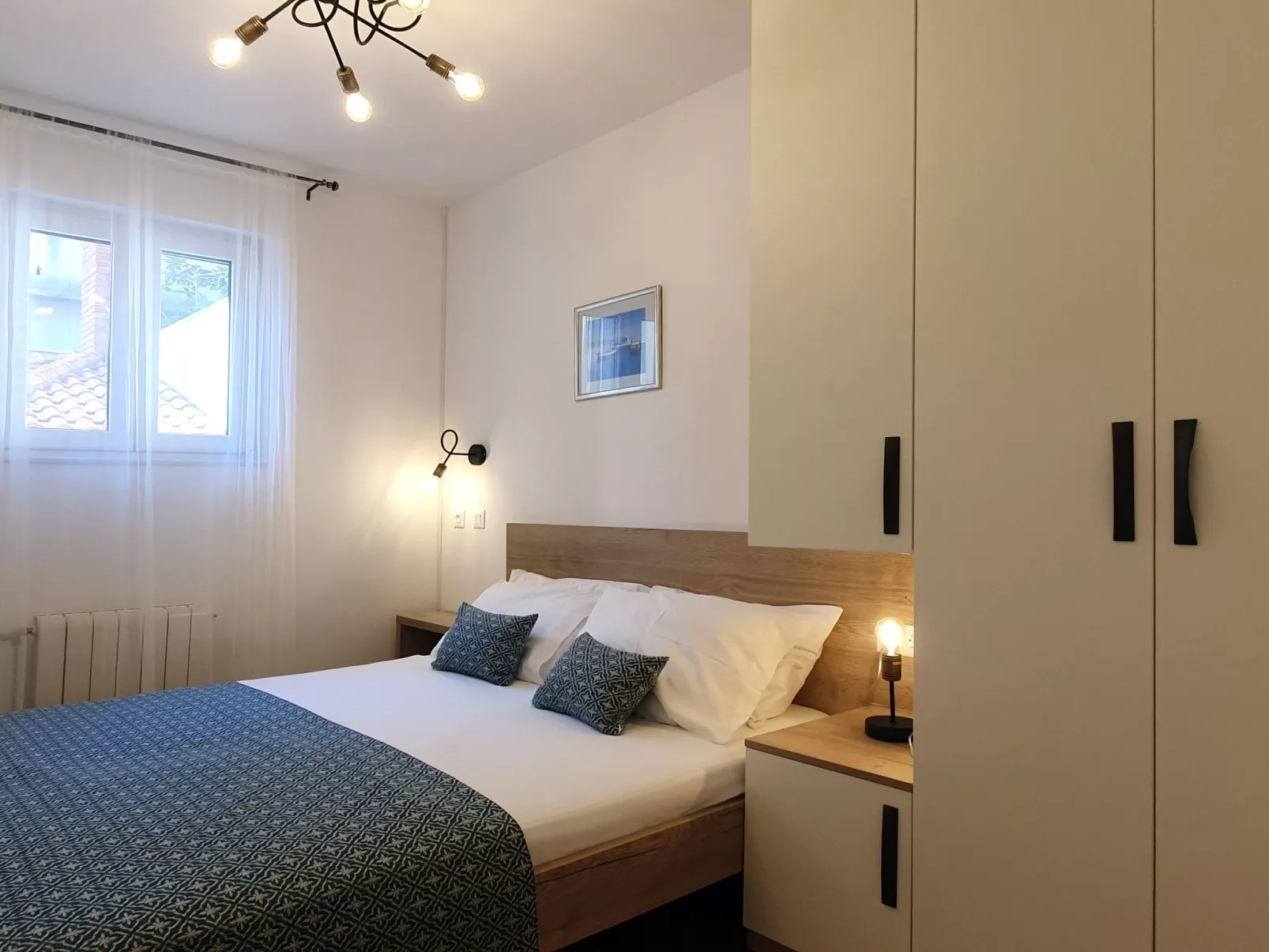 Geräumiges Ferienhaus in Omiš mit Privatem Pool-Dedans