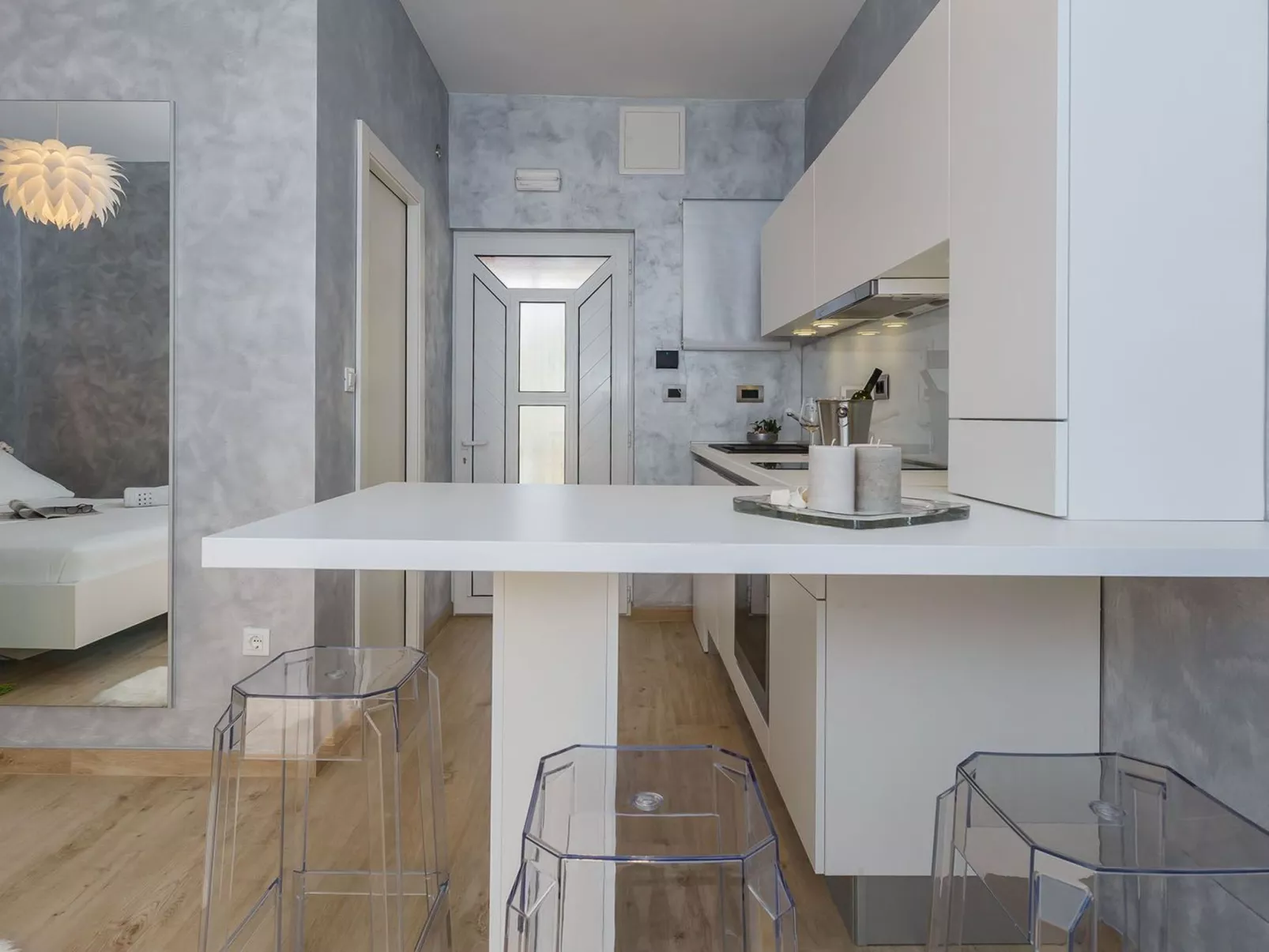 Charmantes Studio Irena - EOS CROATIA-Inside