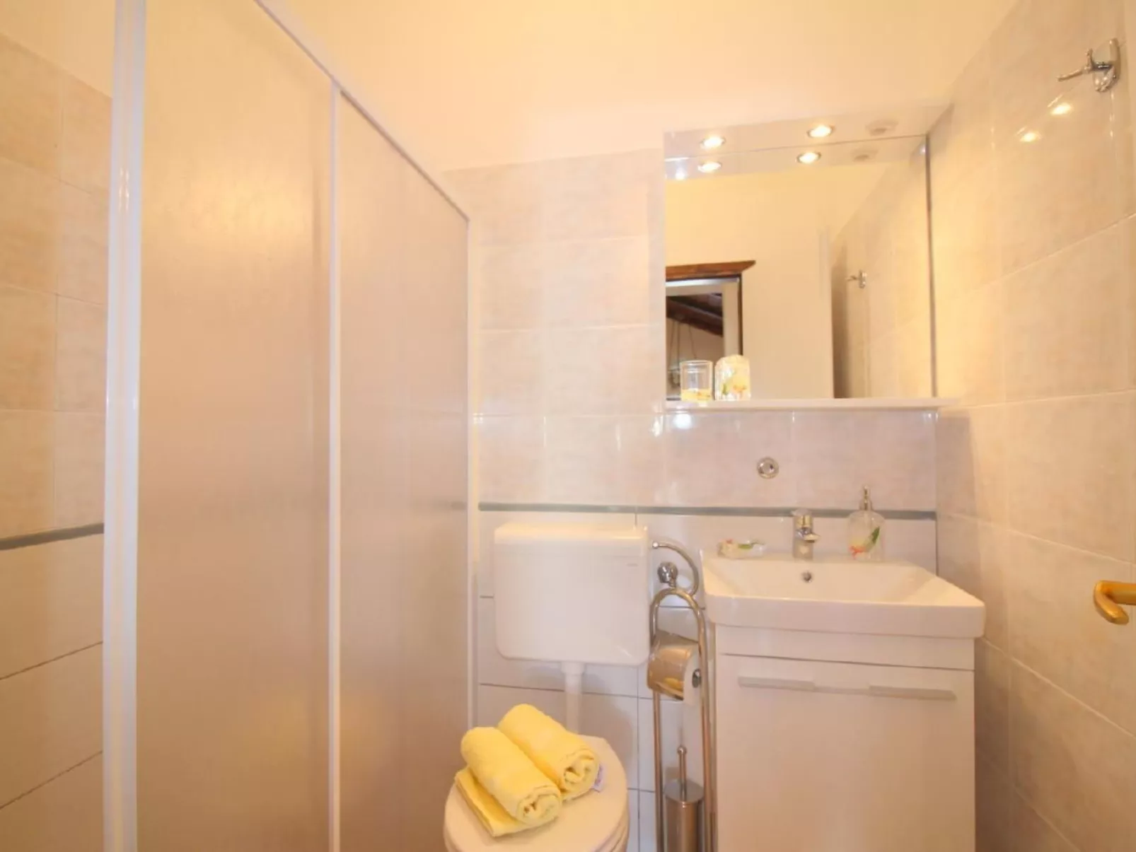 Residence Livija 2-Drinnen