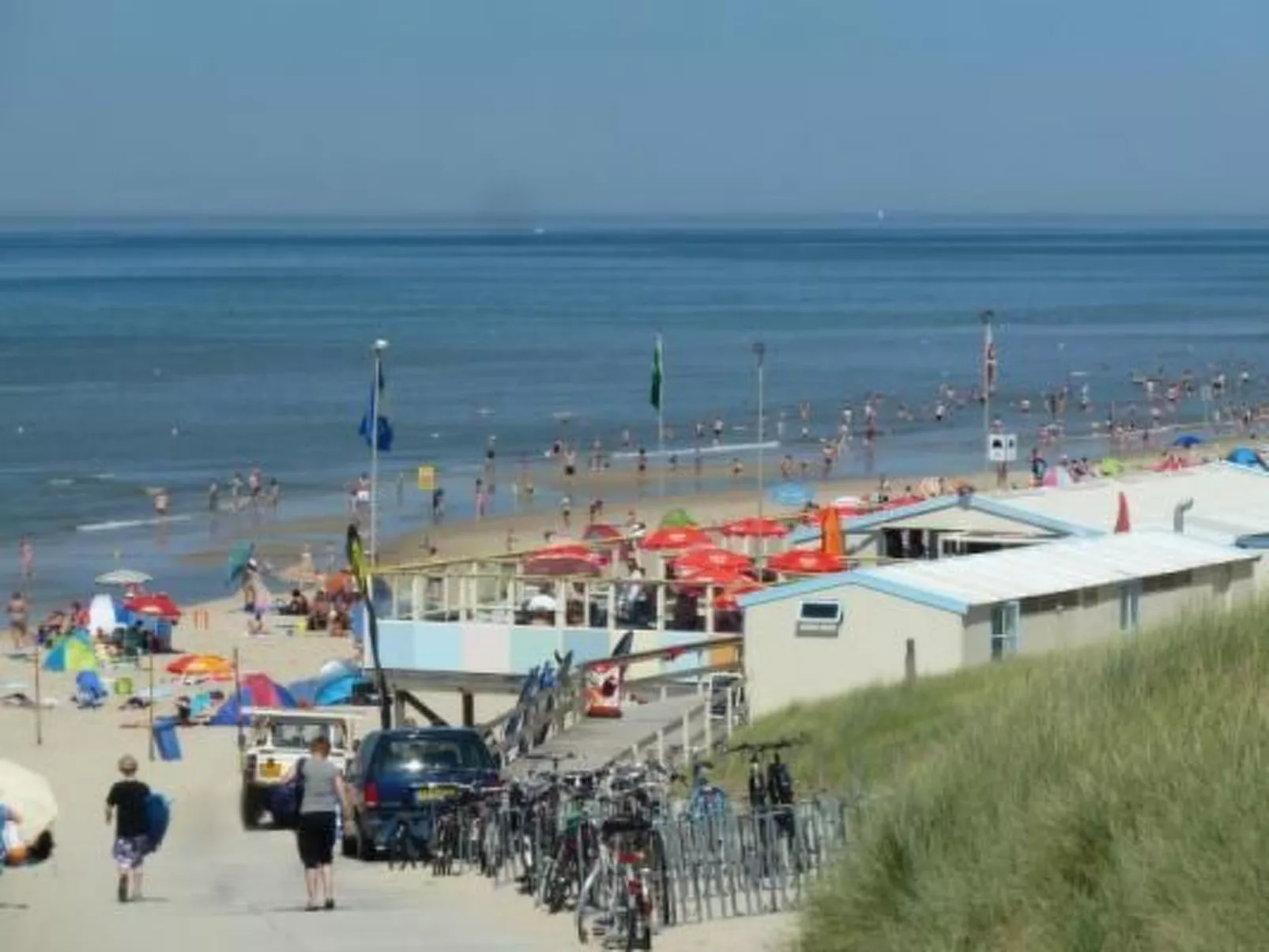 Gemütlicher Bungalow für 4 Personen-Draußen