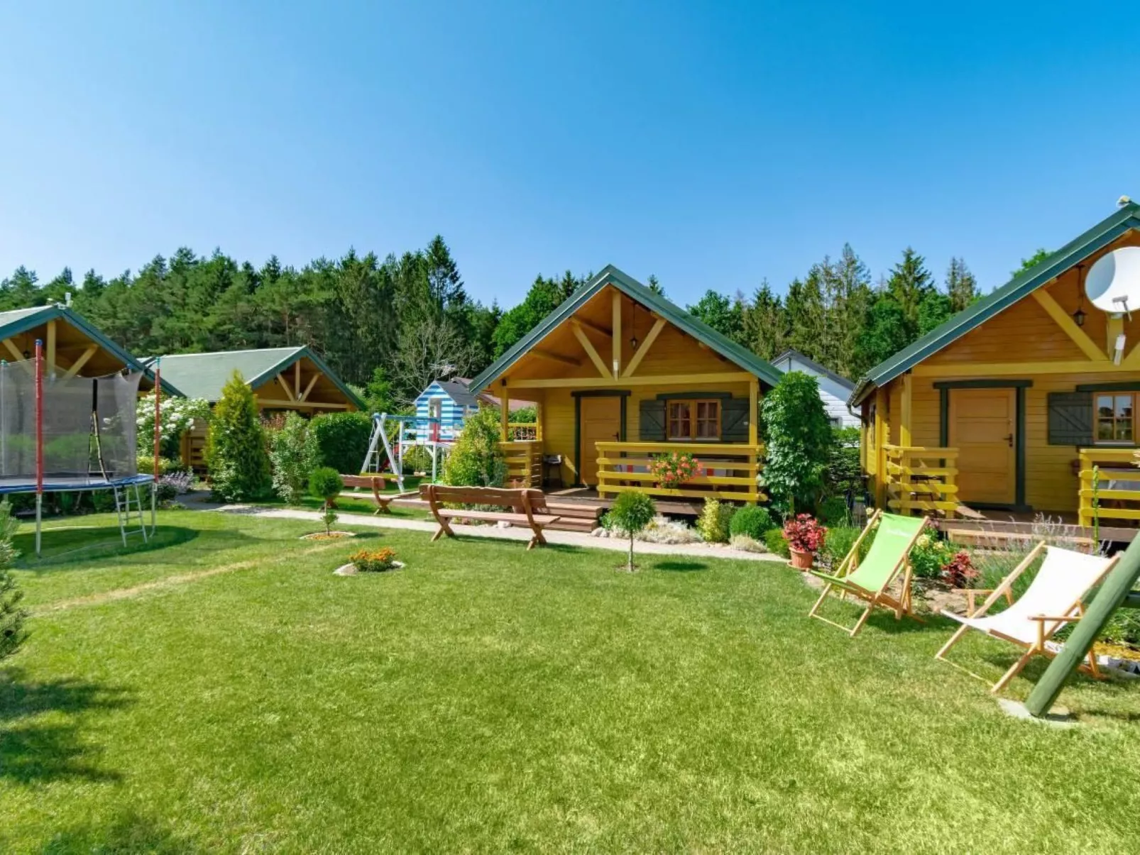 Haus in Gmina Postomino mit Garten und Terrasse-Outside