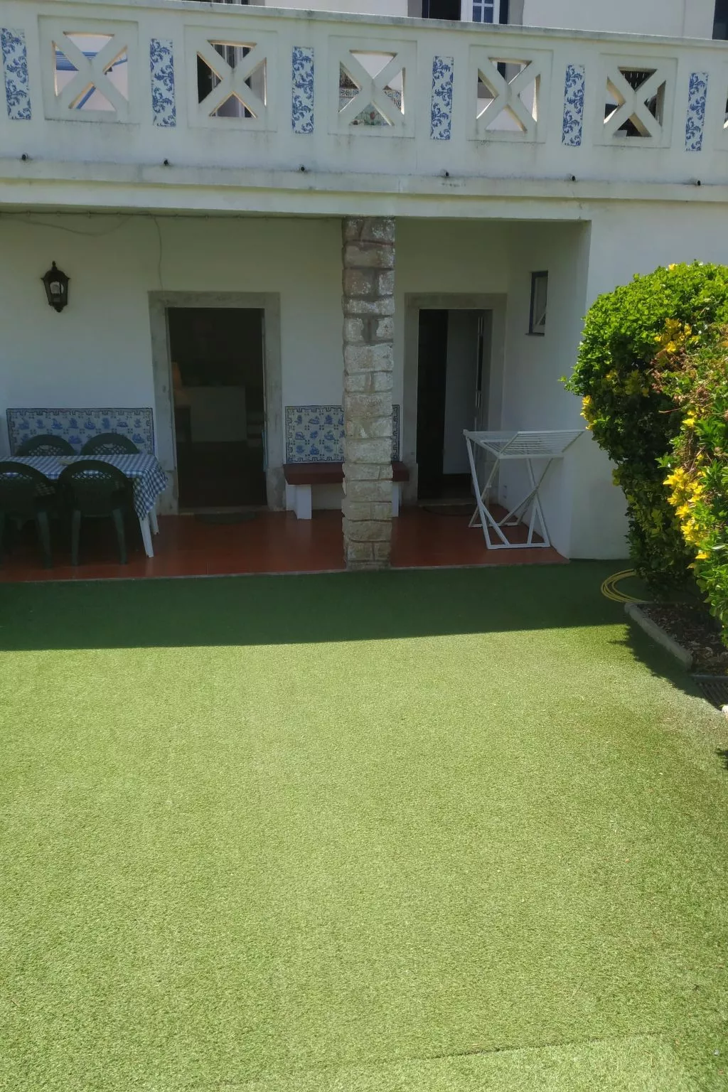 Schöne Wohnung in Azenhas Mar mit großem Garten-Draußen