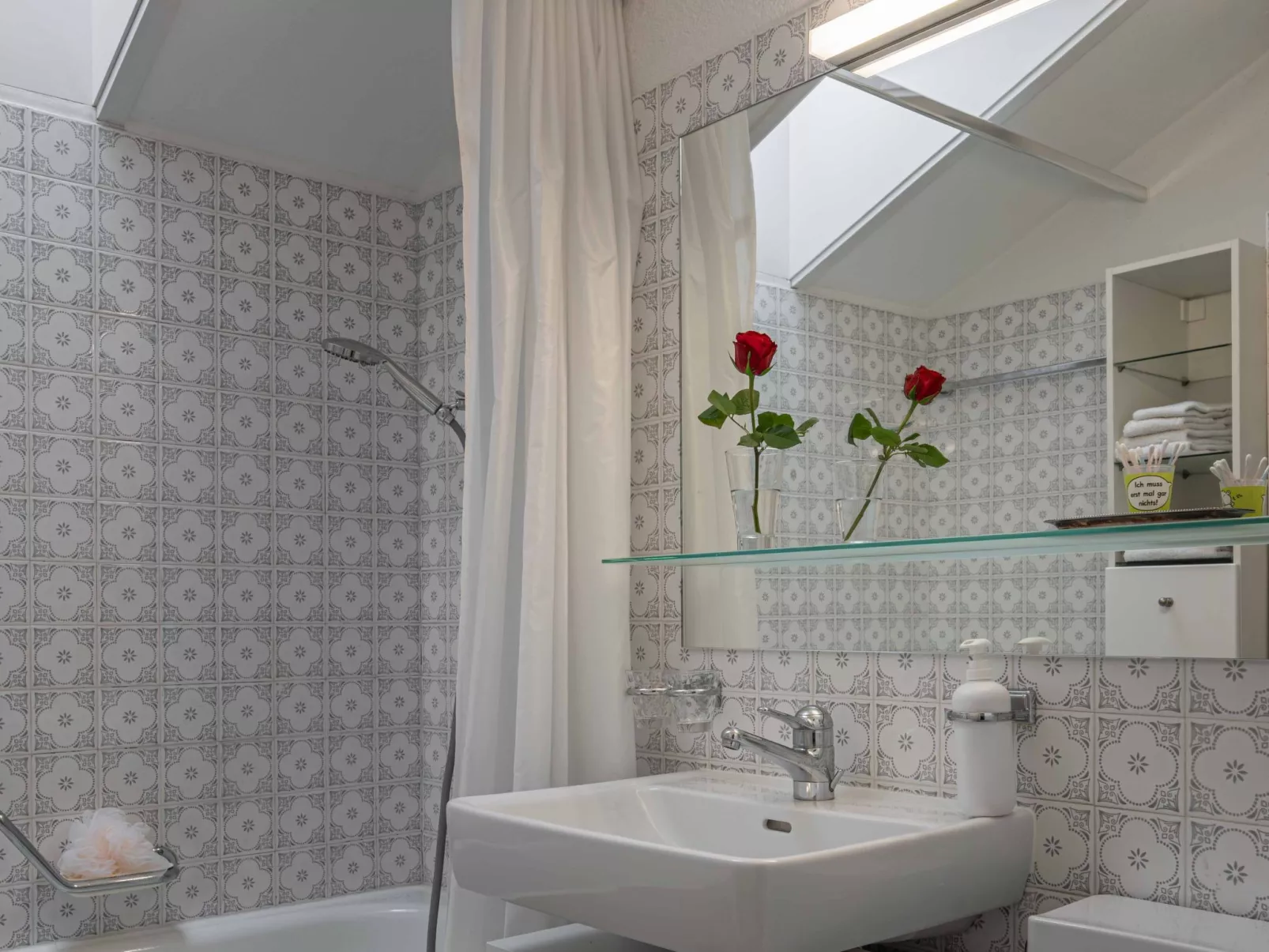 Bellavista Ap Henkel-Inside