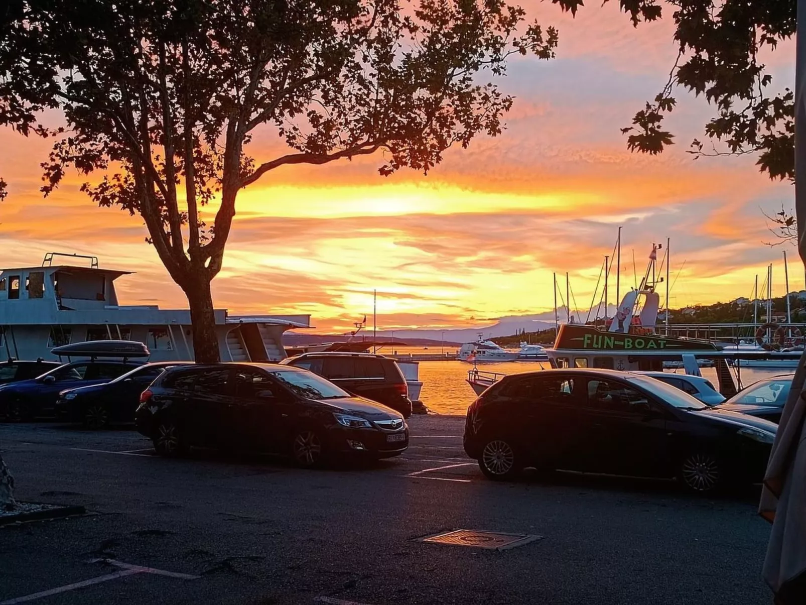 "Pemper Ana" mit Terrasse-Draußen