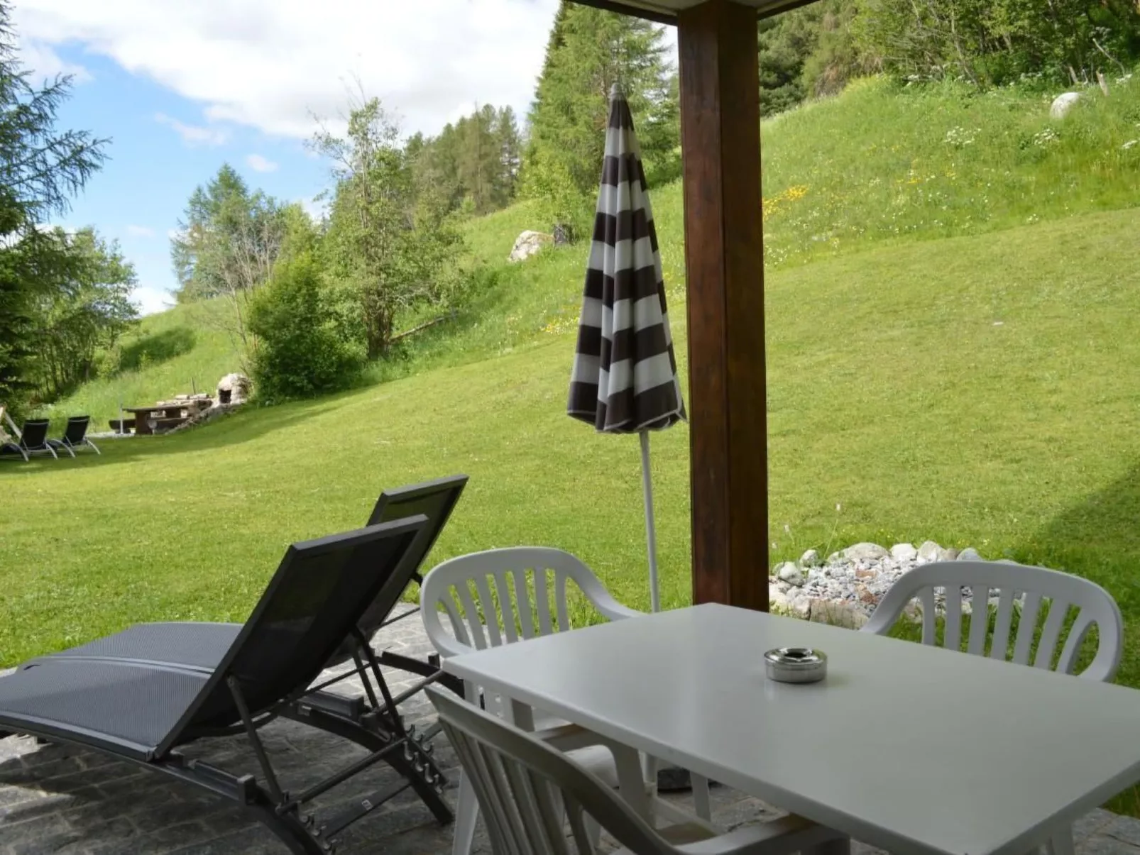 Residenz La Mora 25-Outside