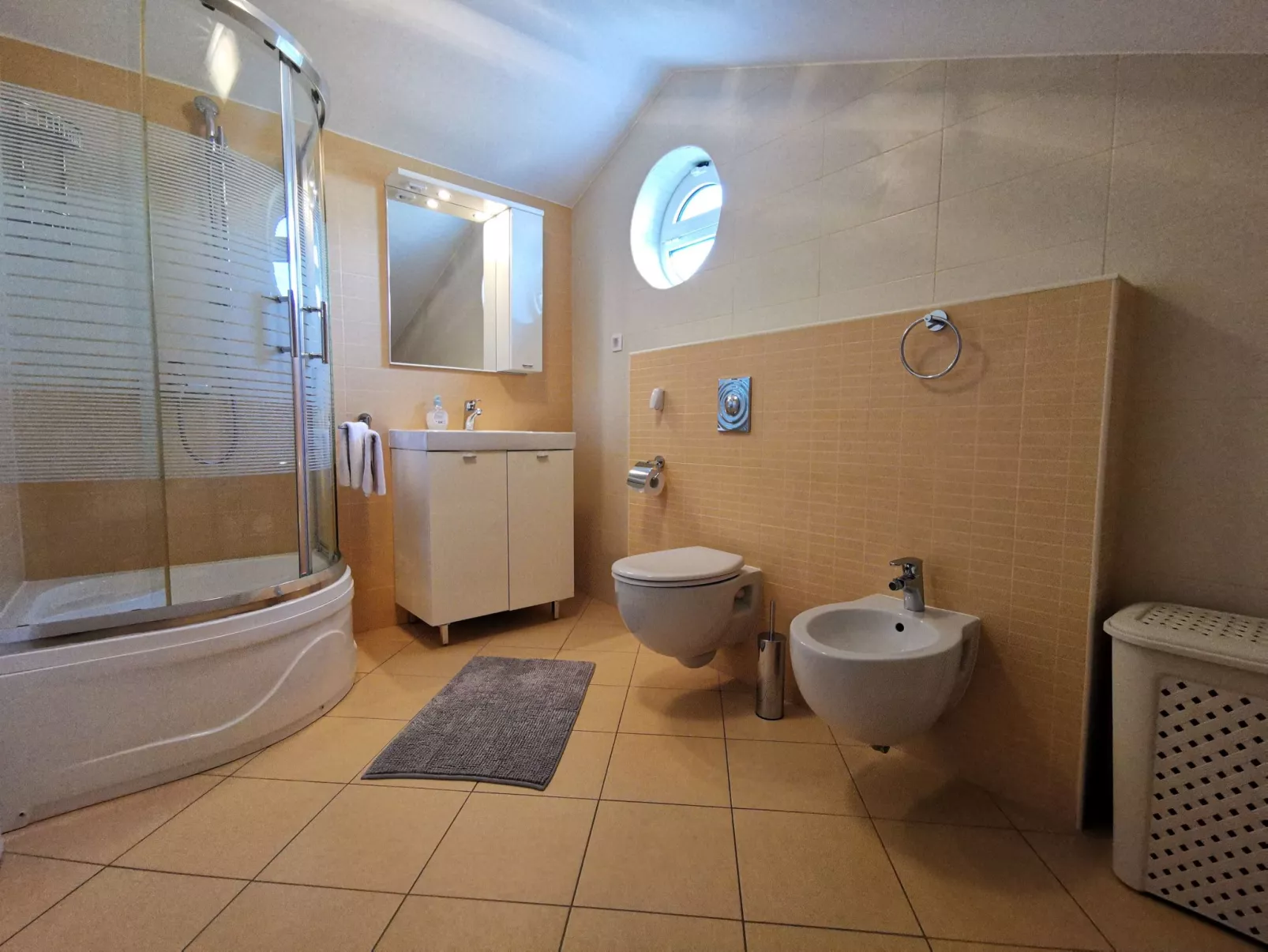 Wohnung mit Meerblick, 50m vom Strand entfernt-Drinnen