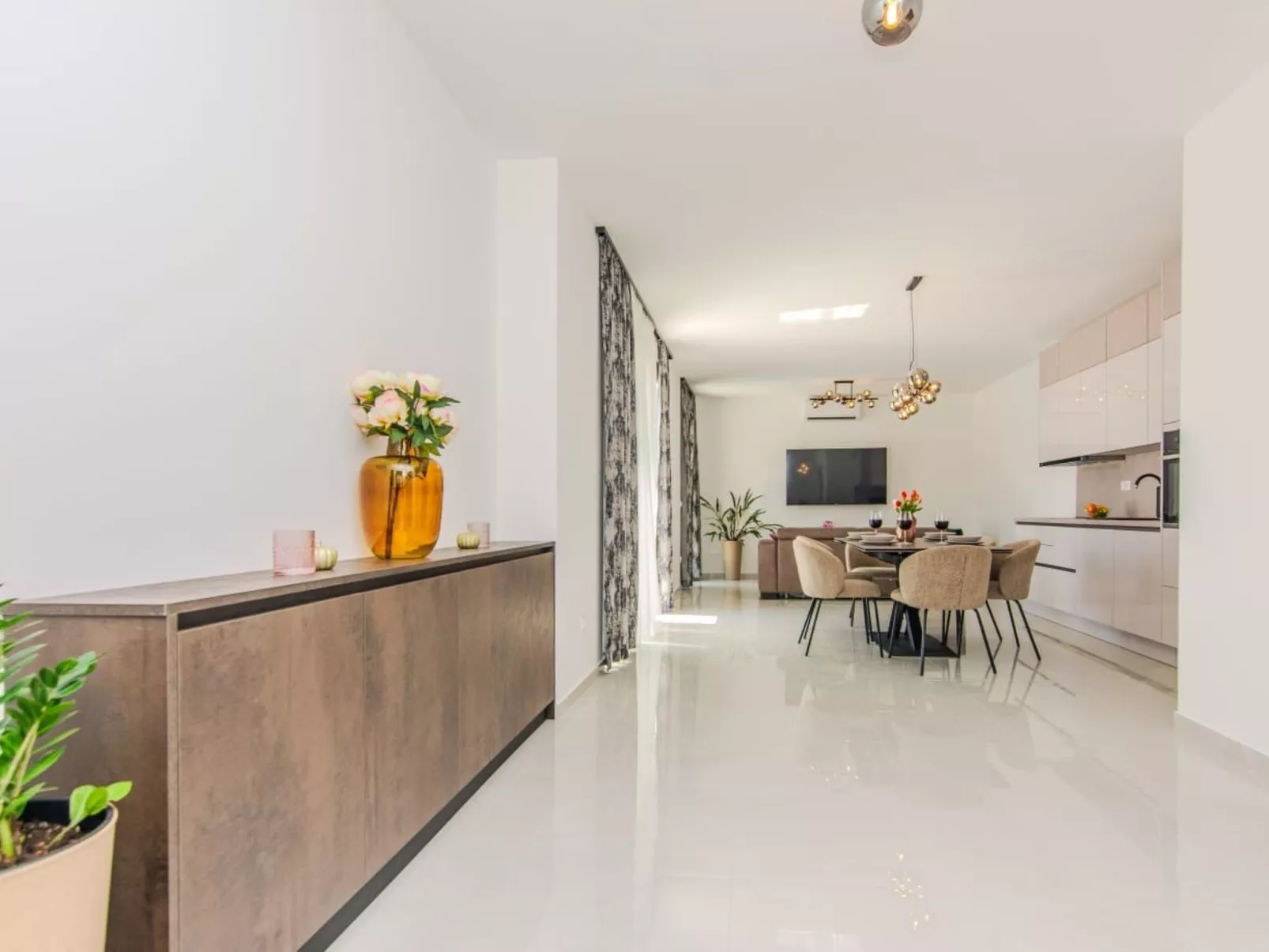 Neues modernes Poolhaus in Privlaka-Drinnen