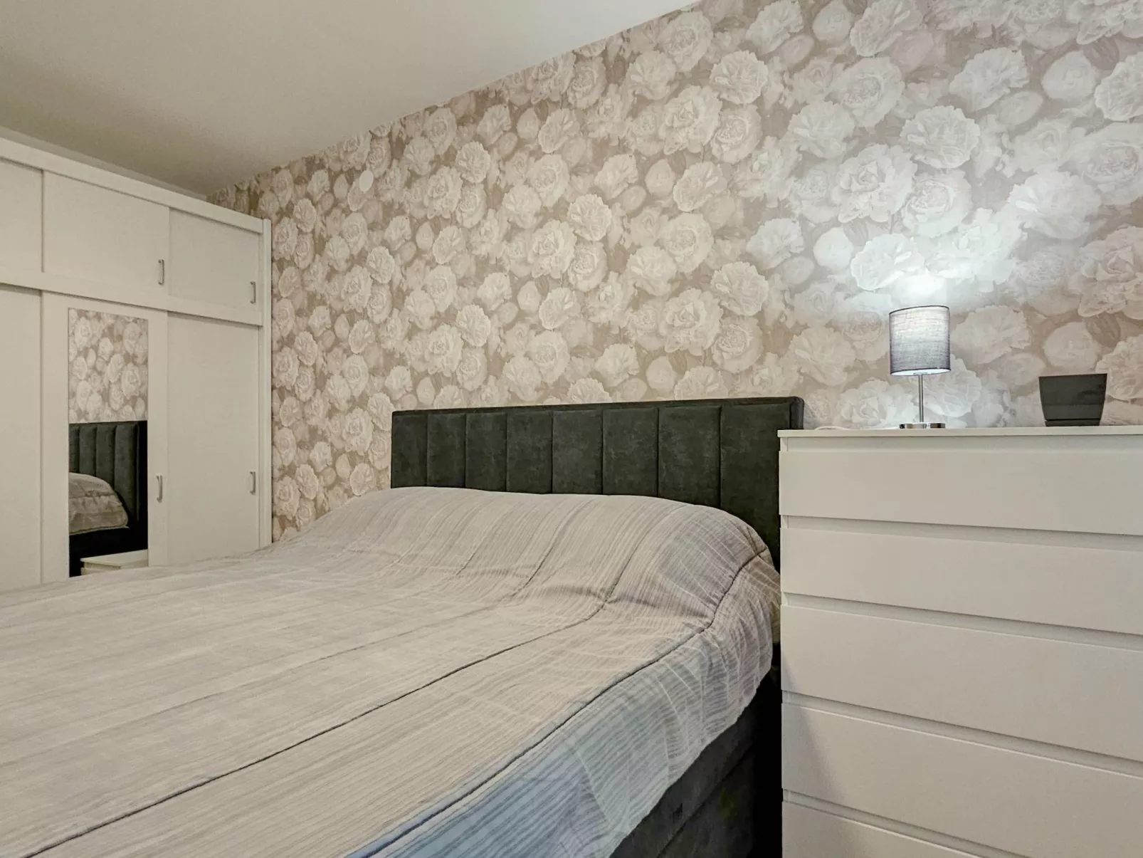 Für 4 Personen ca. 45 m&sup2; in Novigrad, Adriaküste Kroatien (Westküste von I-Inside