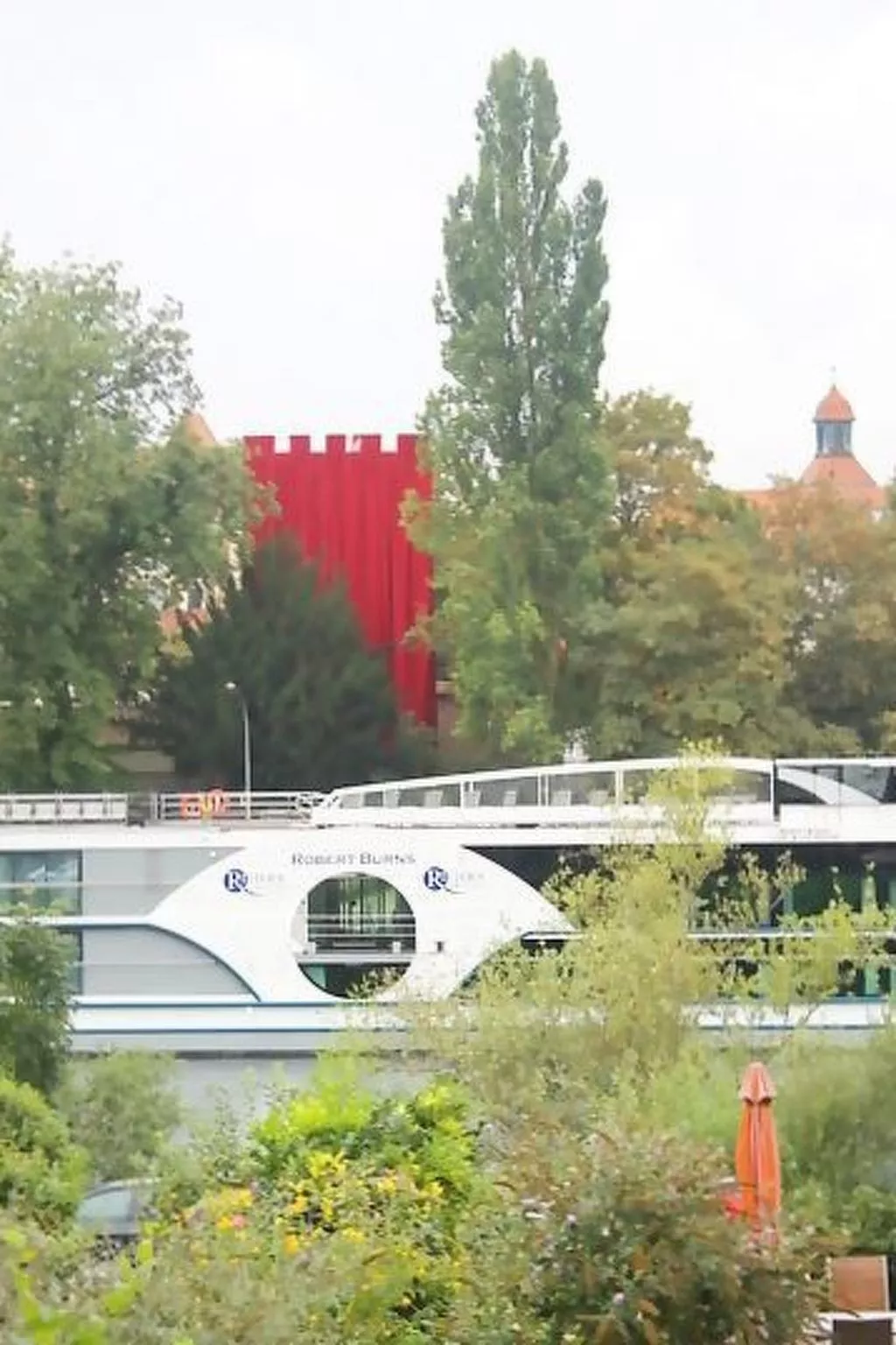 River Residence Regensburg, großzügige Wohnung für bis zu 3 Personen-Draußen