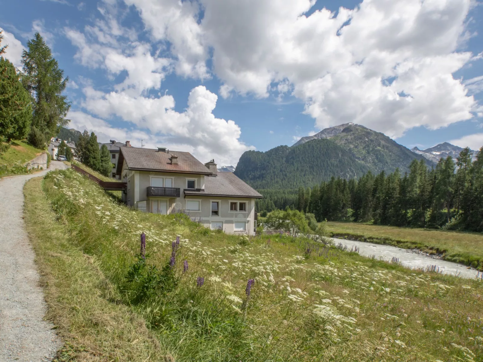 Studio Flüm-Outside