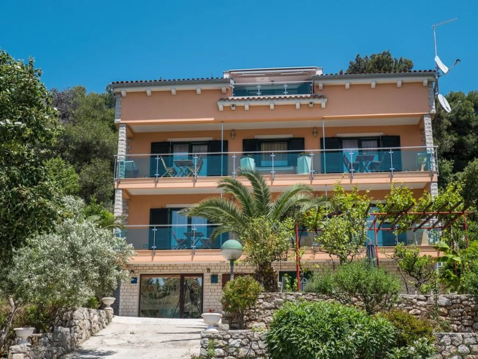 Villa Magnolia - Apartment Gardenia-Outside