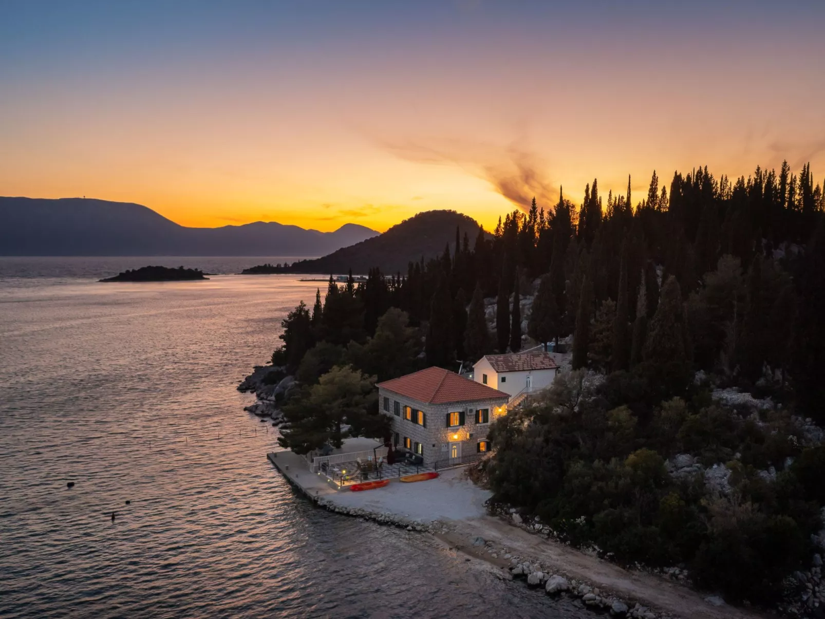 Sonnenaufgang an der Adria - Strandhaus-Draußen