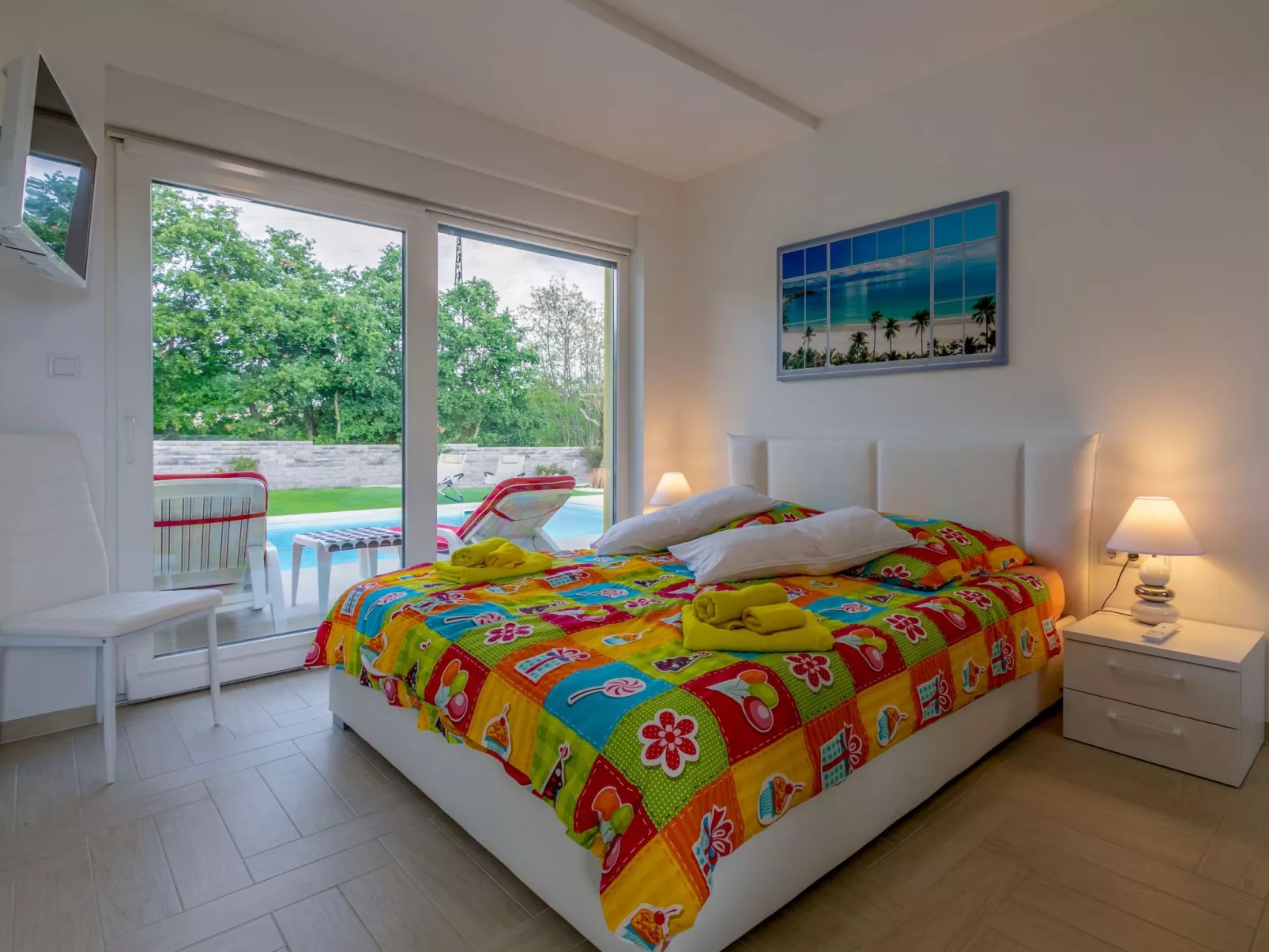 Mit Privatpool für 6 Personen-Inside