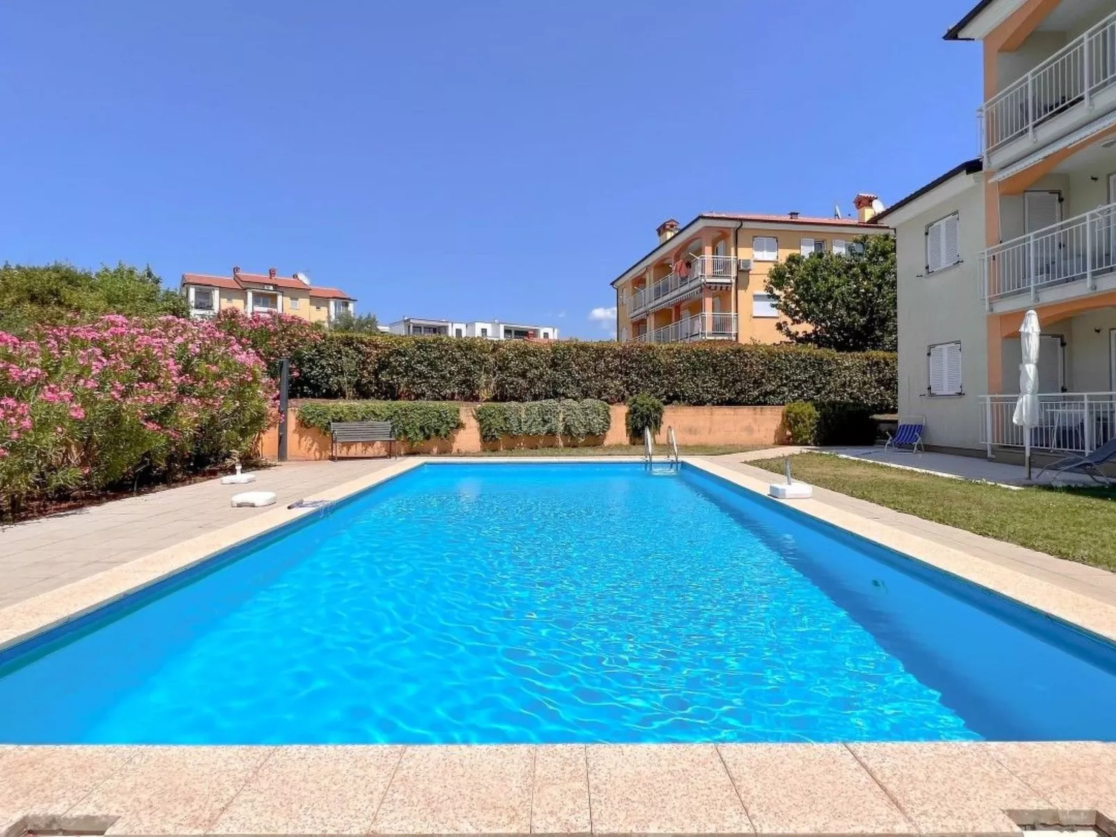 Für 3 Personen ca. 60 m&sup2; in Stancija Vinjeri Novigrad, Adriaküste Kroatien-Draußen