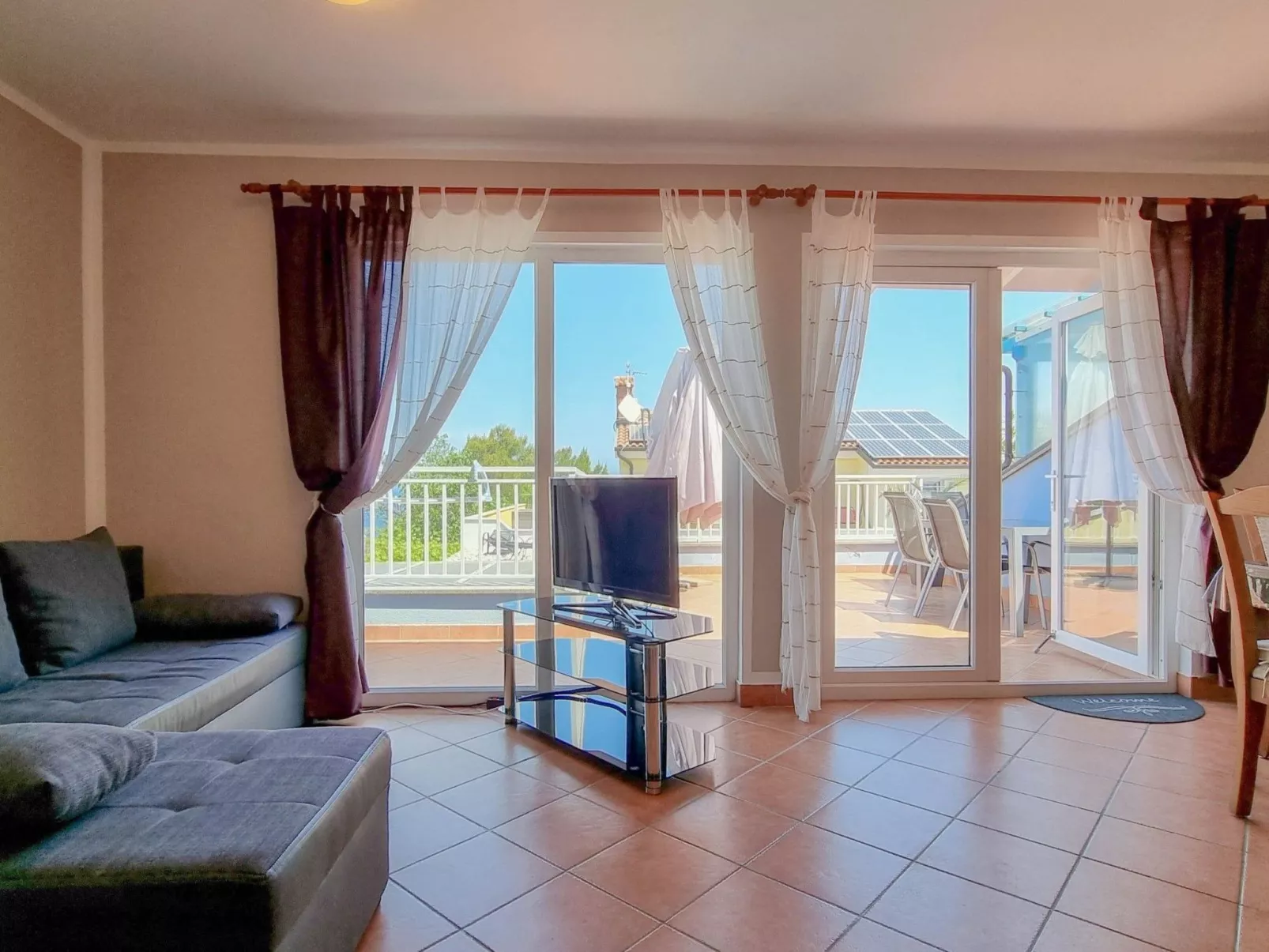 Wohnung 50m vom Meer entfernt für 2-3 Pers.-Dedans