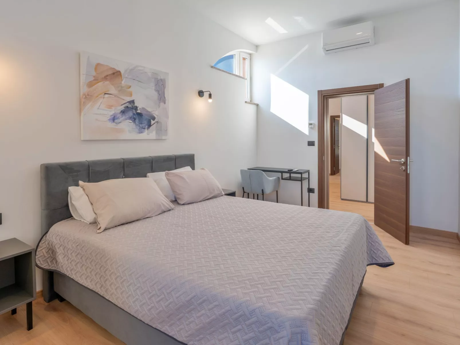 In Pula mit privatem Pool-Inside