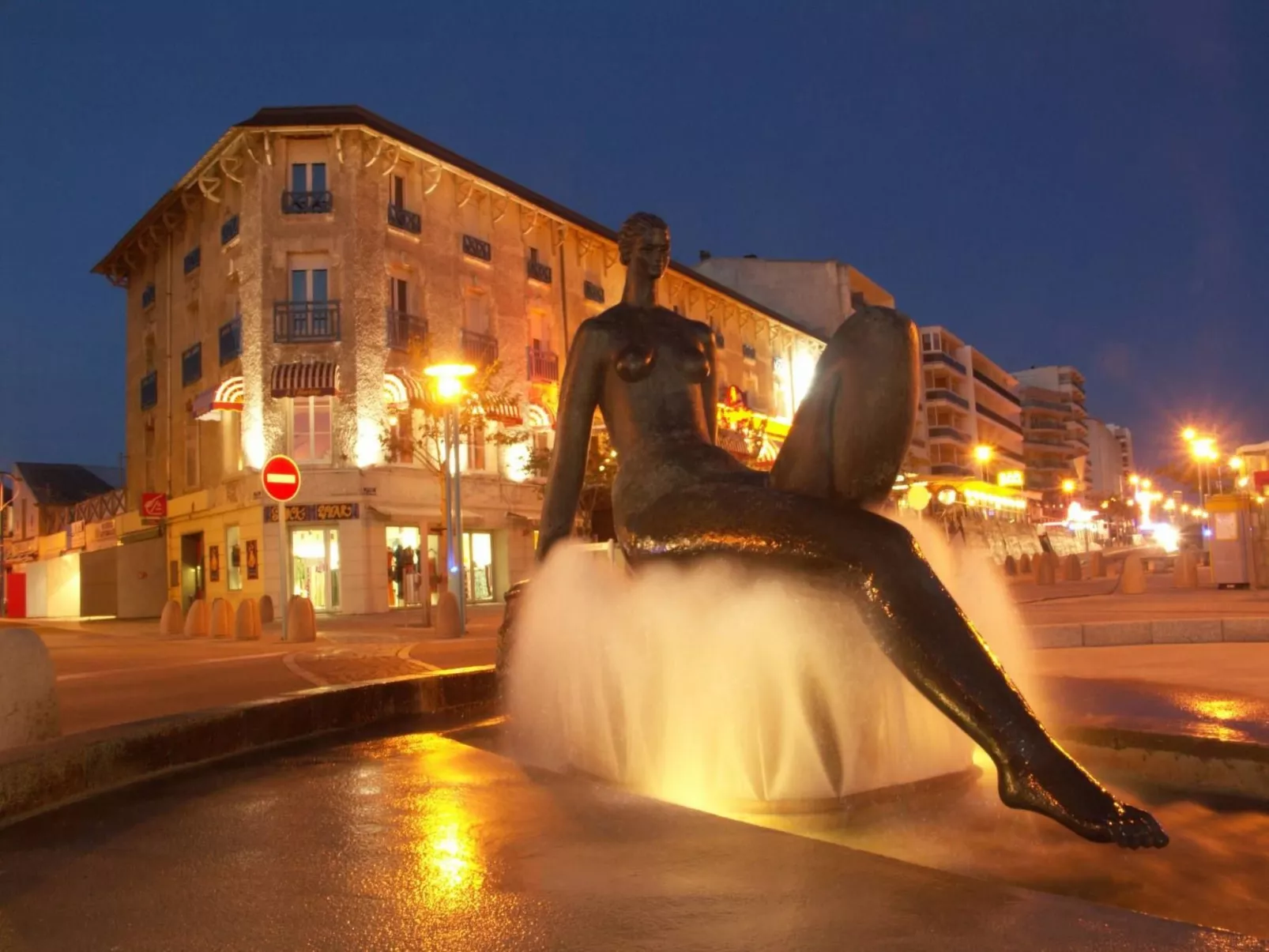 APPARTEMENT GRAND BALCON FACE MER WIFI GRATUIT-Outside