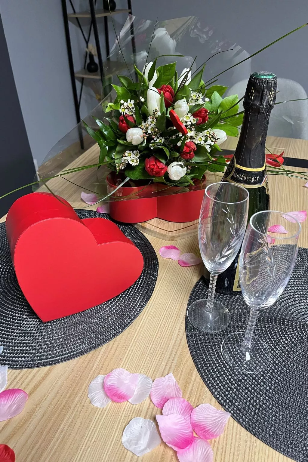 Wohnung mit Privatparkplatz - Drinnen