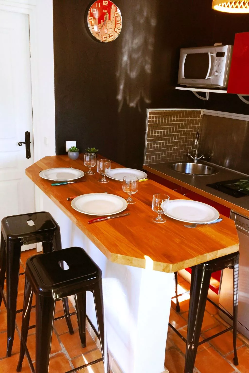 Mazet von Lola-Drinnen