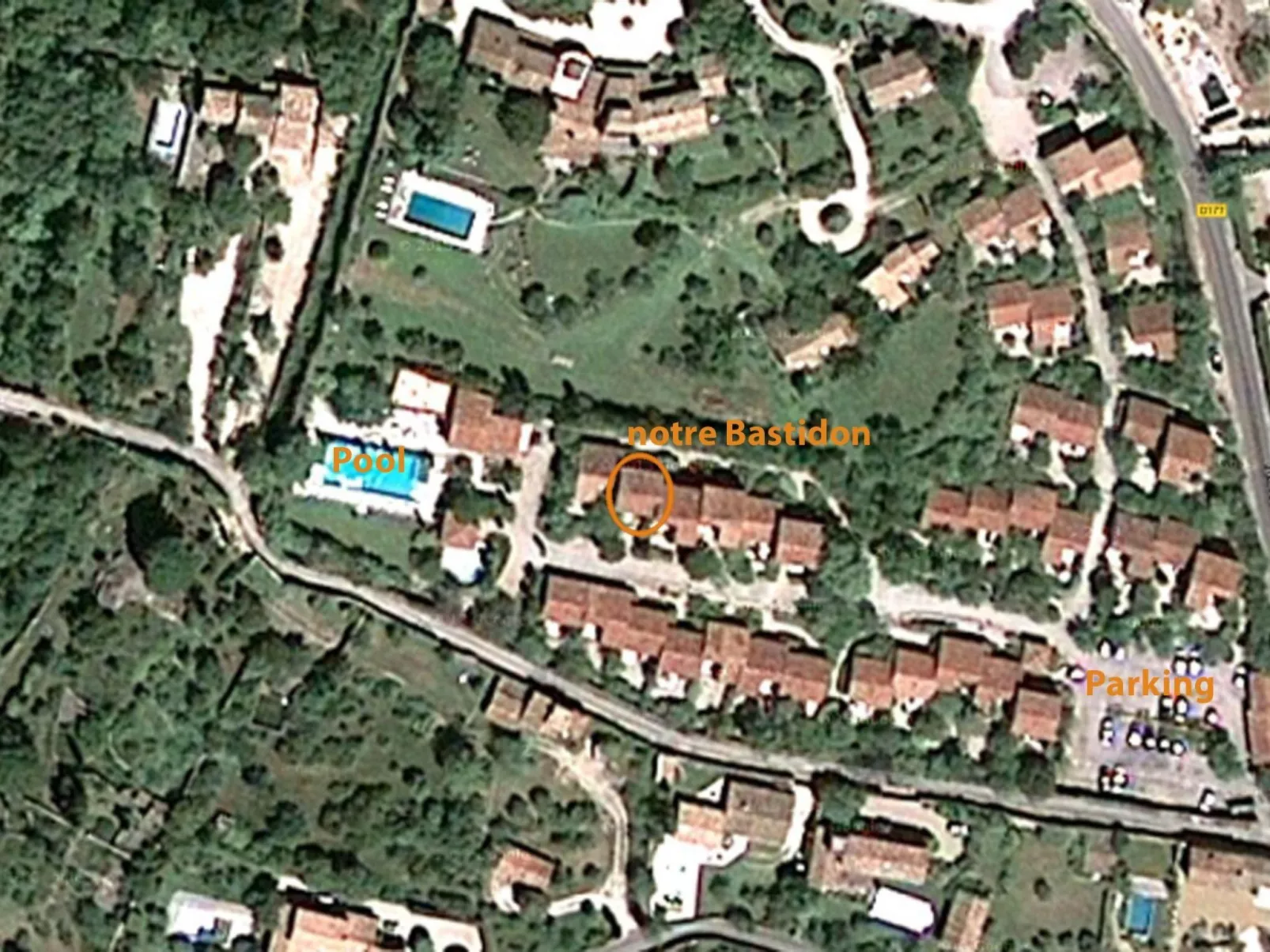 Cypres du Paradis-Draußen