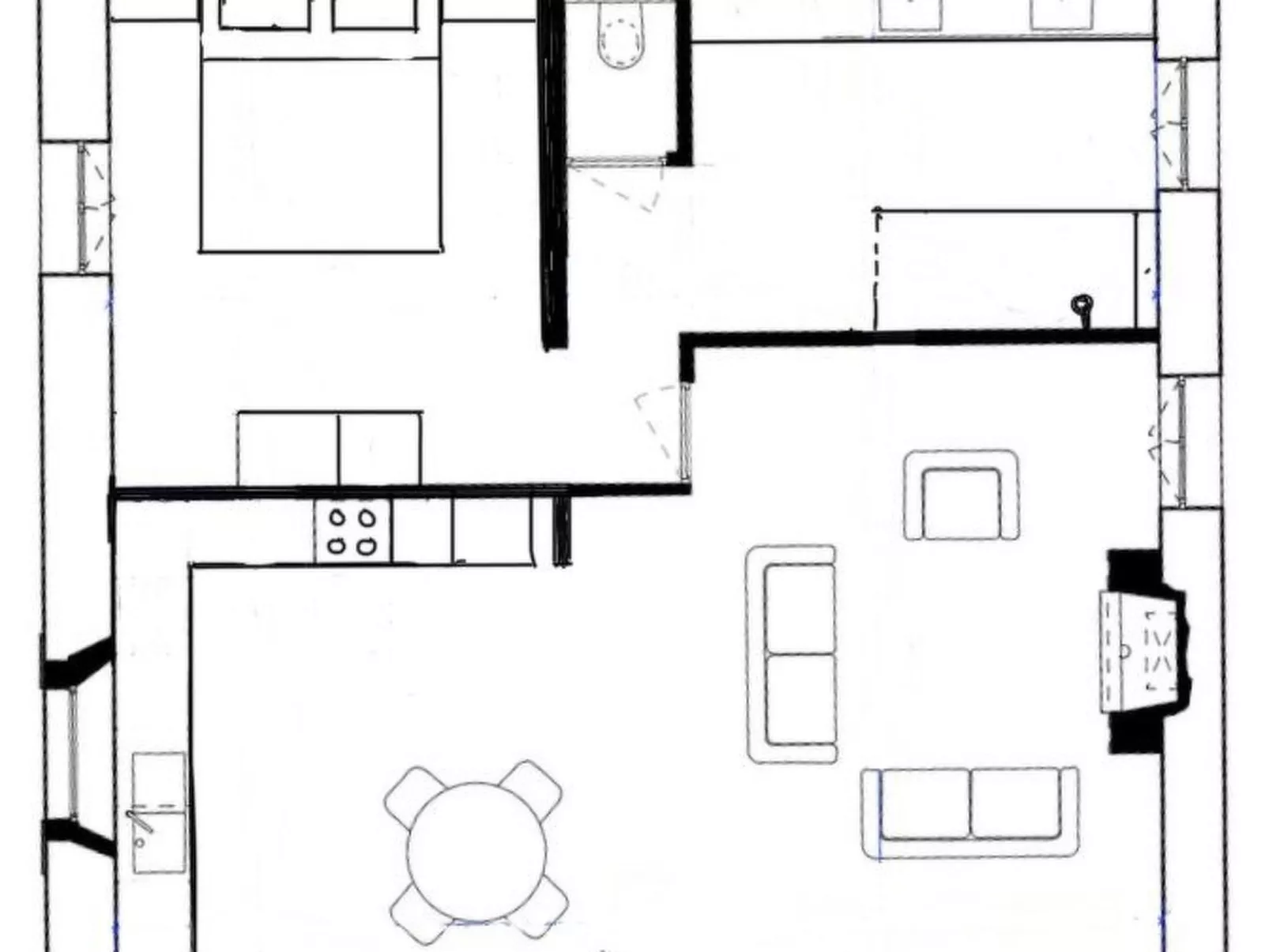Maison Carrée-Drinnen