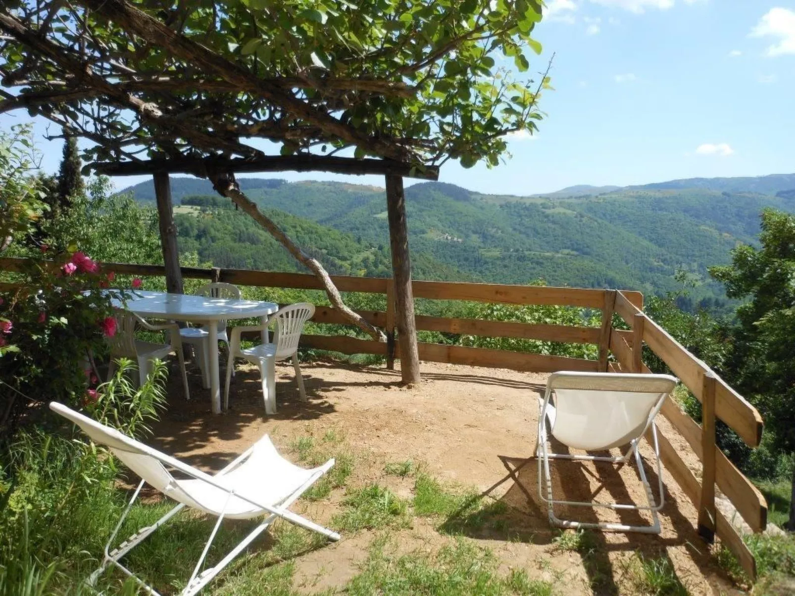 Gîte de Chapelèche Les Châtaigniers für 7 Pers.-Outside