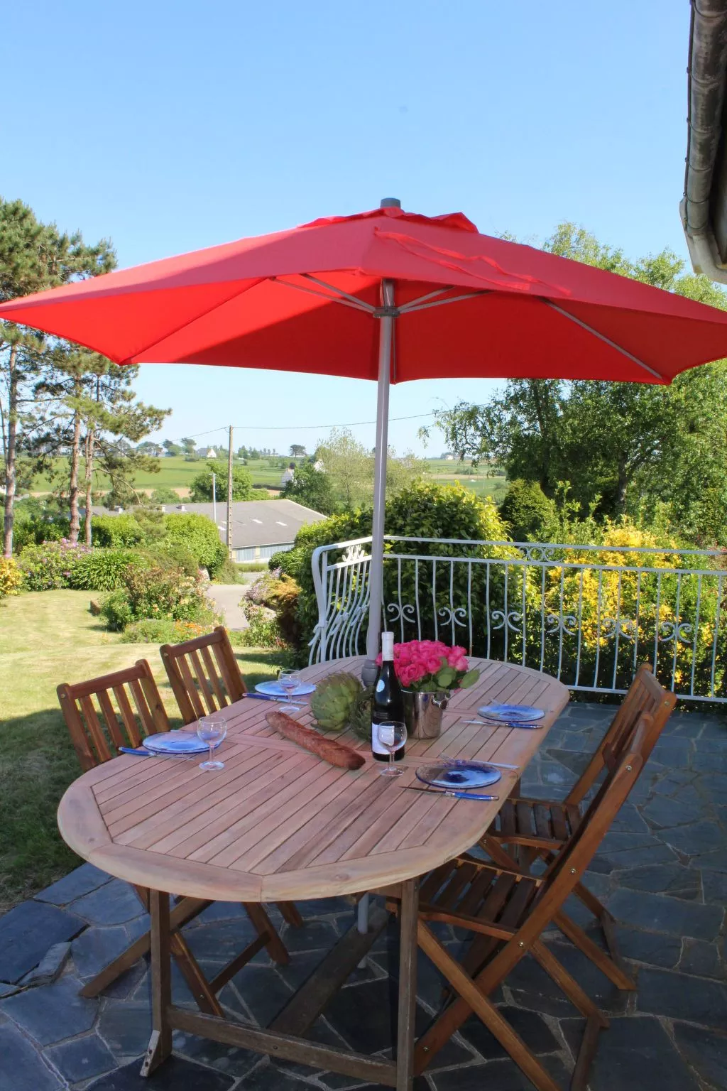 Ty Coz Castel-Draußen