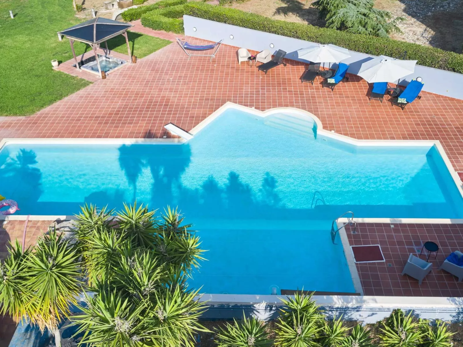 Villa Dennis Euthoria Rückzugsort-Dehors