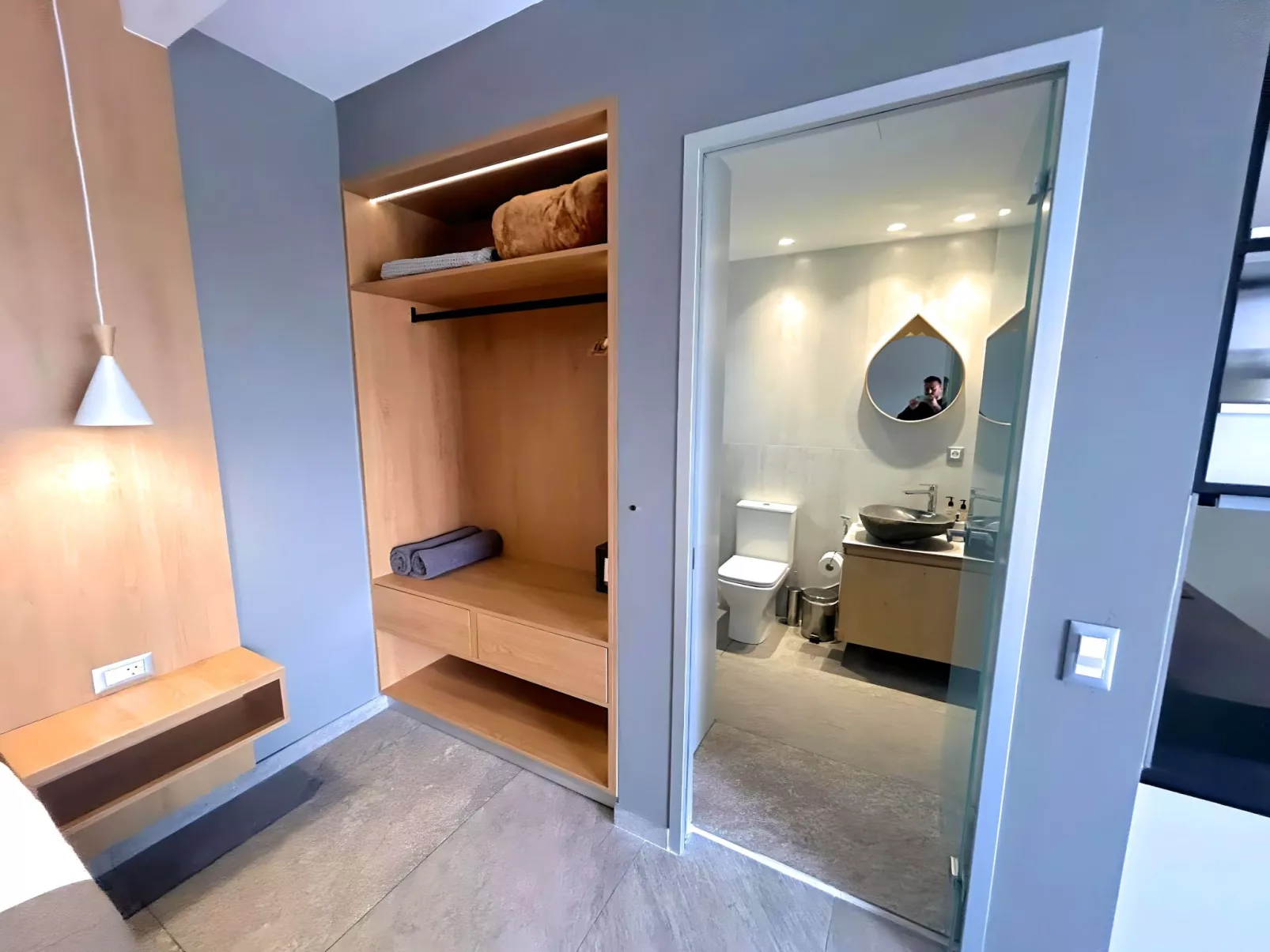 Canes Maxima Suite Privater Pool-Inside