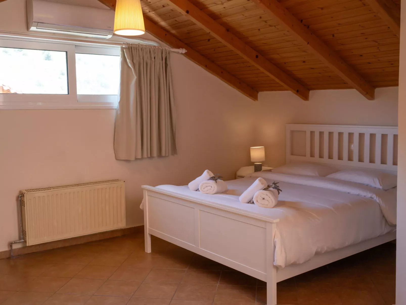 Schönes Landhaus mit 3 Schlafzimmern in der Nähe von Nafplio.-Inside