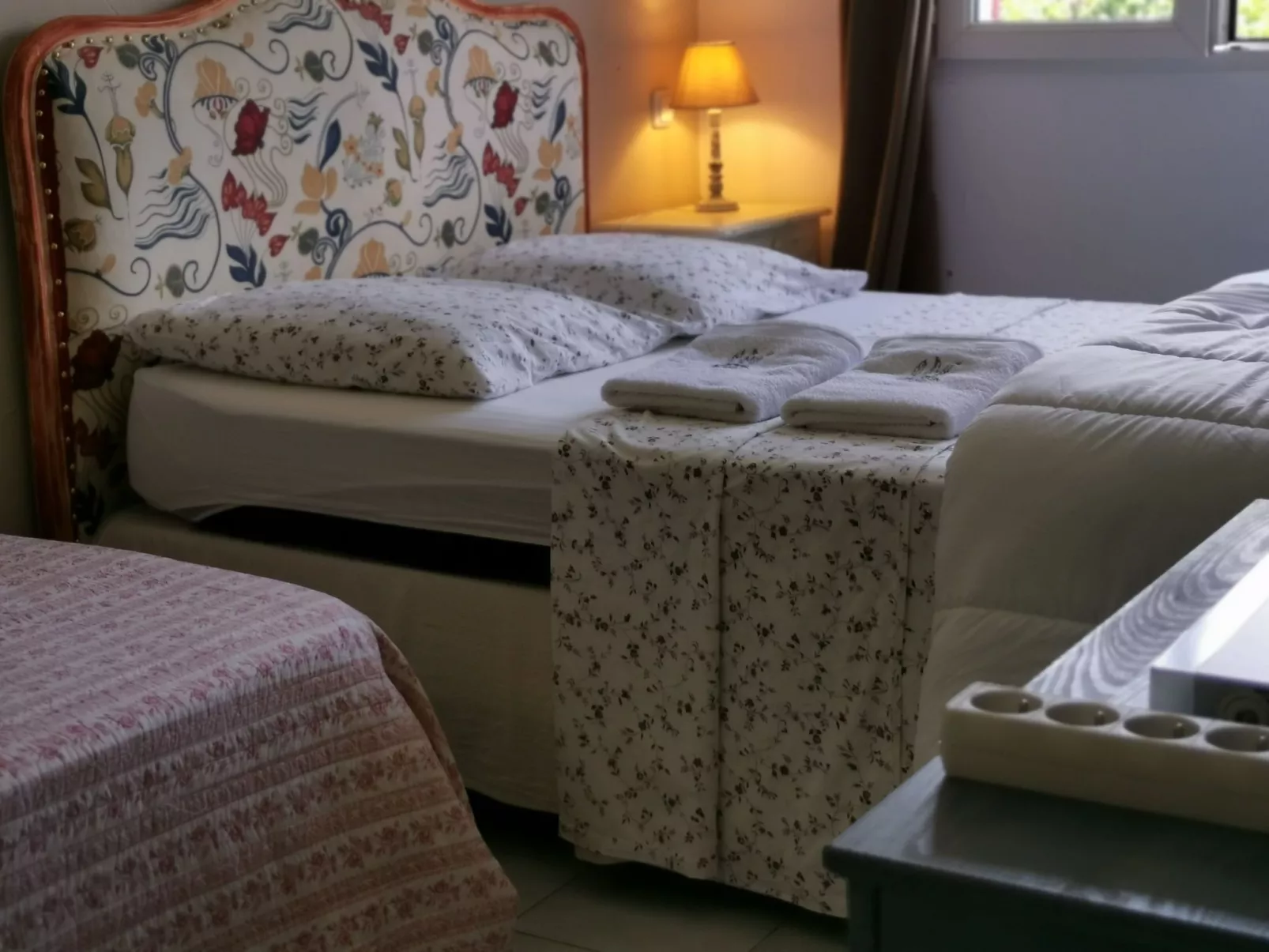 Auf dem Land mit Pool-Inside