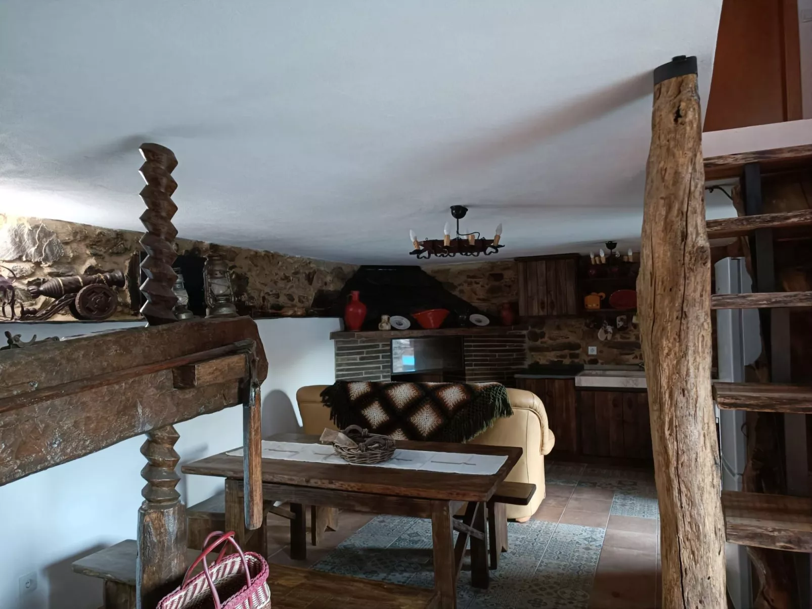 Eine Zuflucht in den Bergen-Dedans