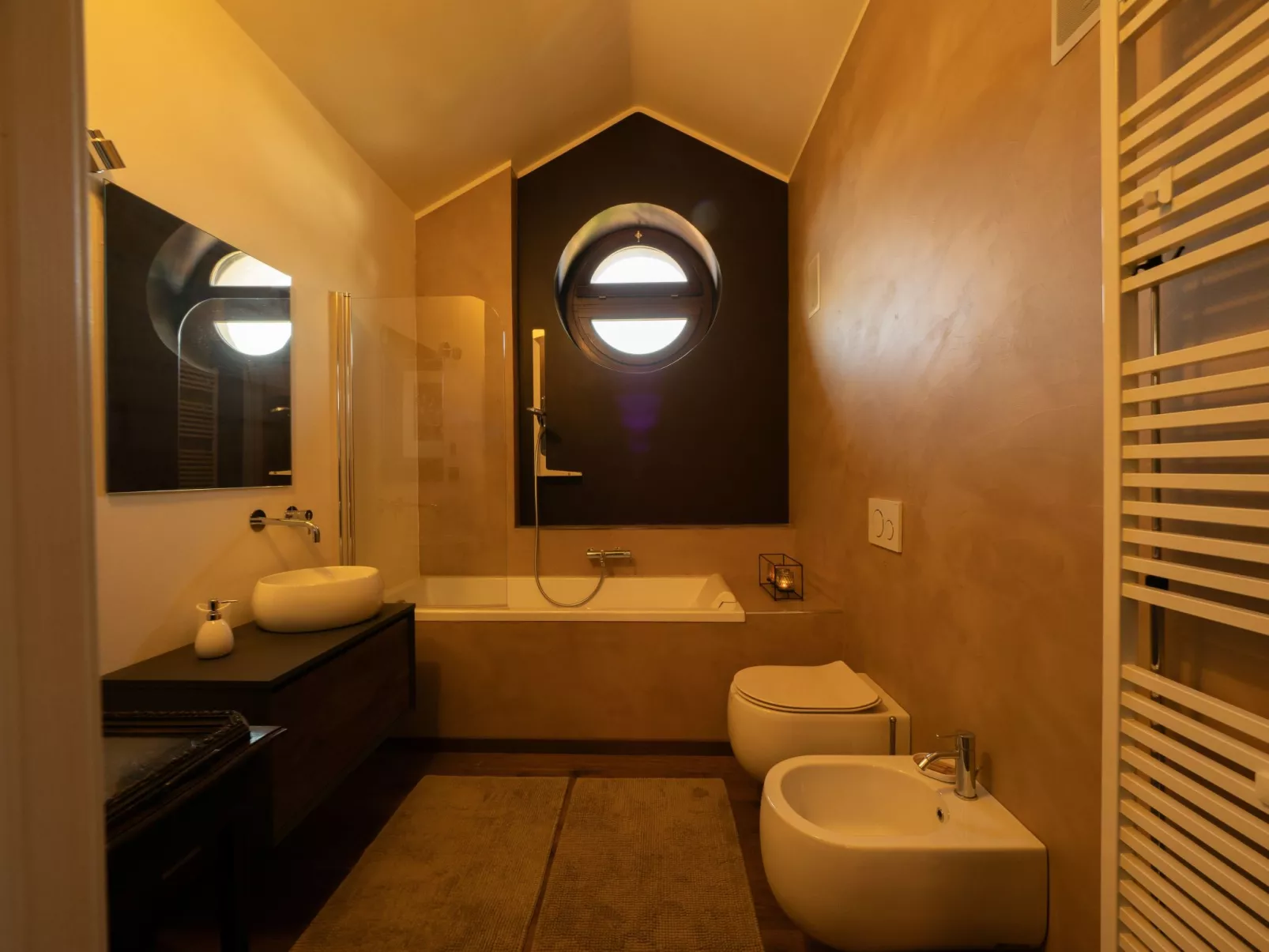 Dada House by Holiday World-Drinnen