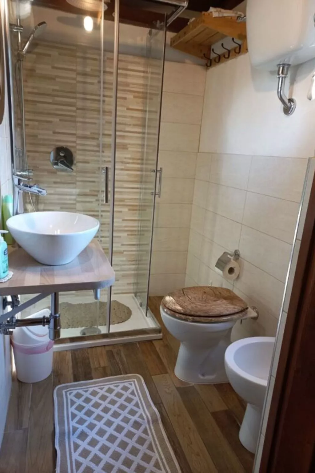 Zwei-Zimmer-Wohnung inmitten der Natur-Drinnen