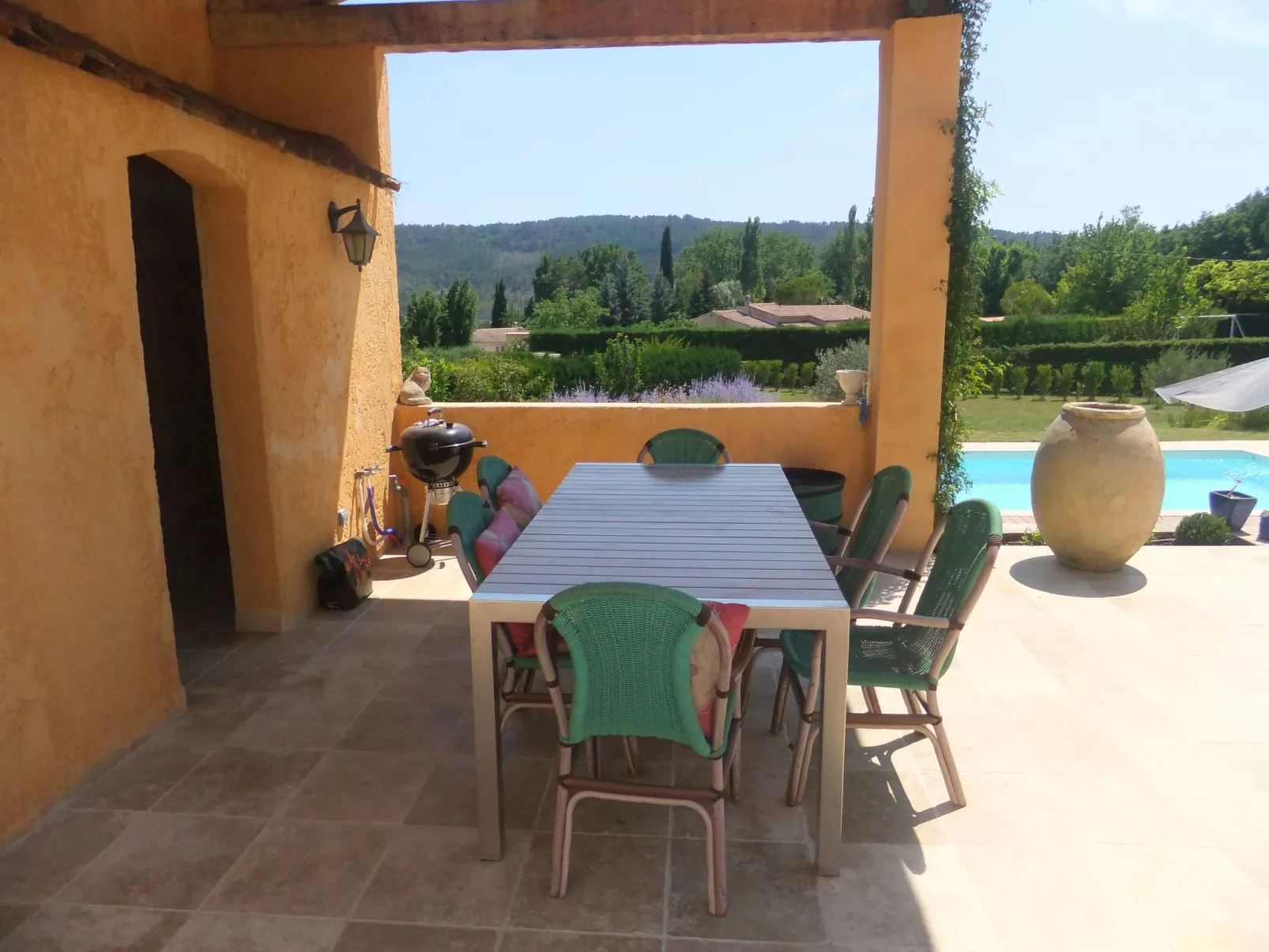 Das Kloster-Draußen