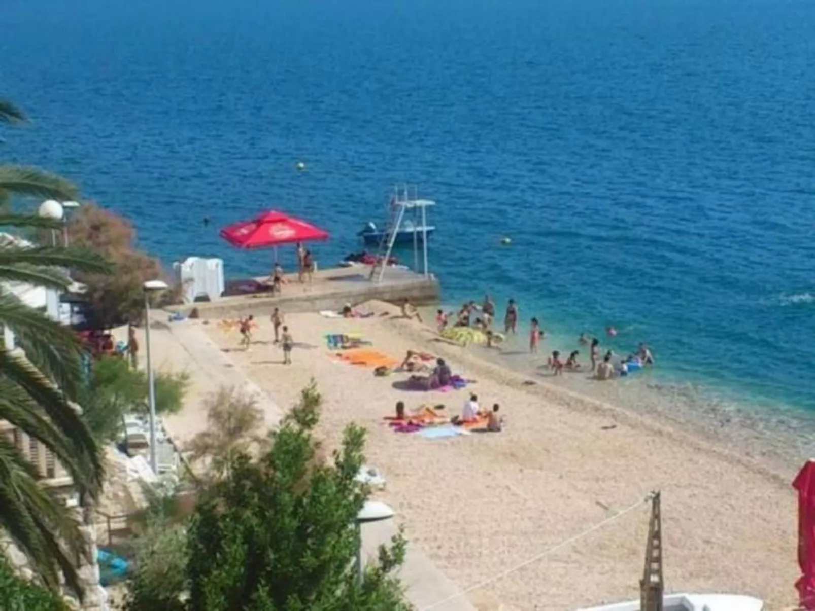 Angenehme Wohnung in Komarna mit privatem Parkplatz-Outside