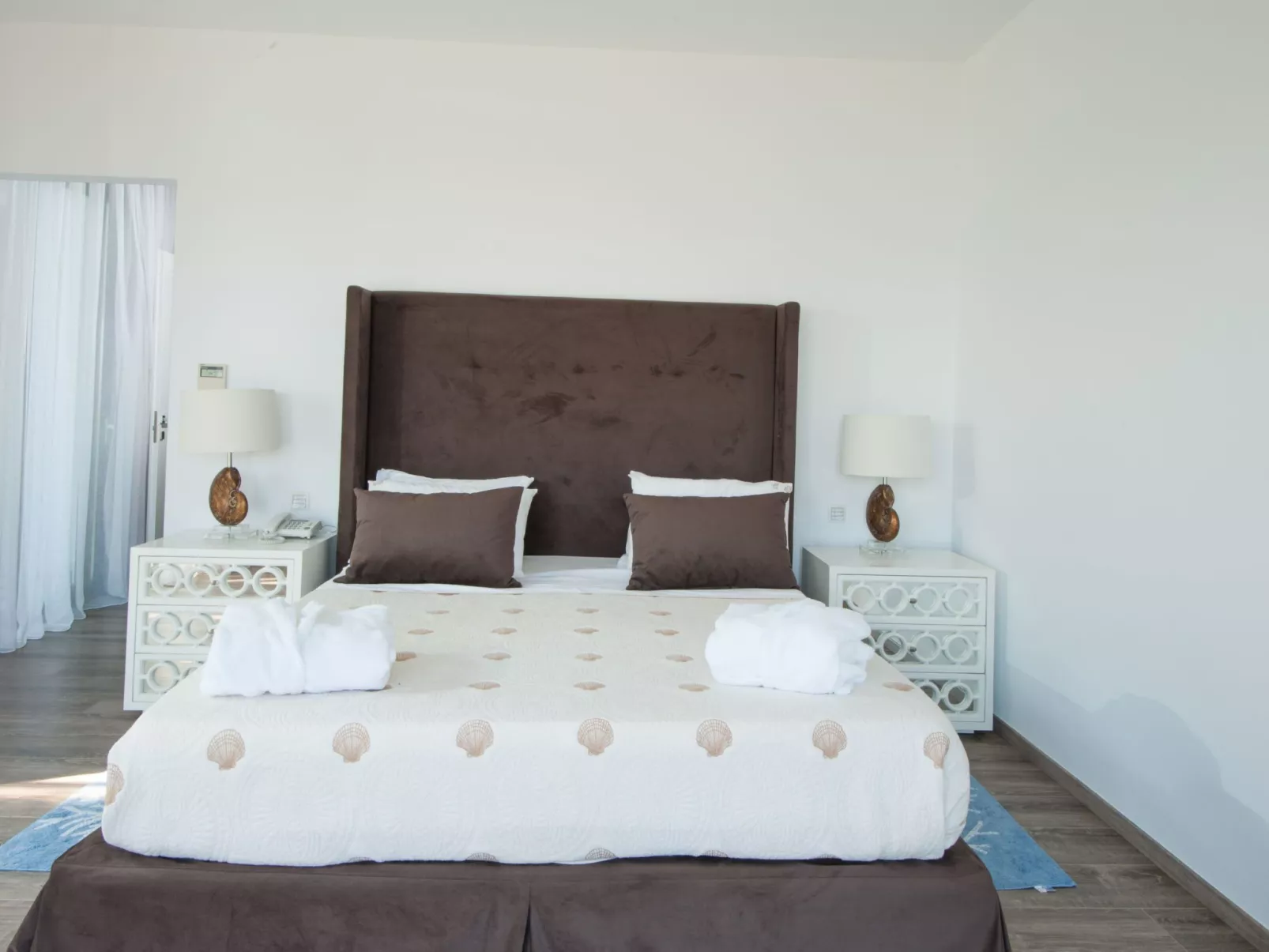 "Villa Dimitra" mit Infinity Pool-Dedans