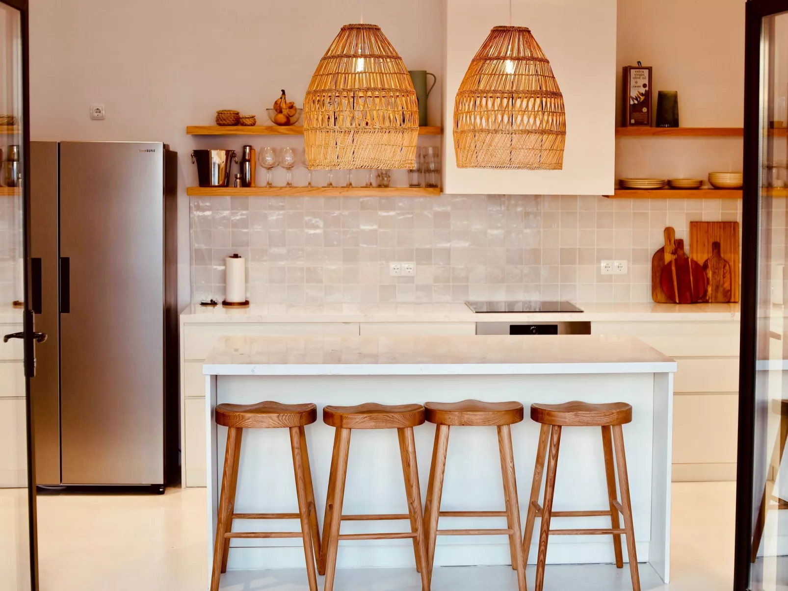 "Villa Nepenthe"-Inside