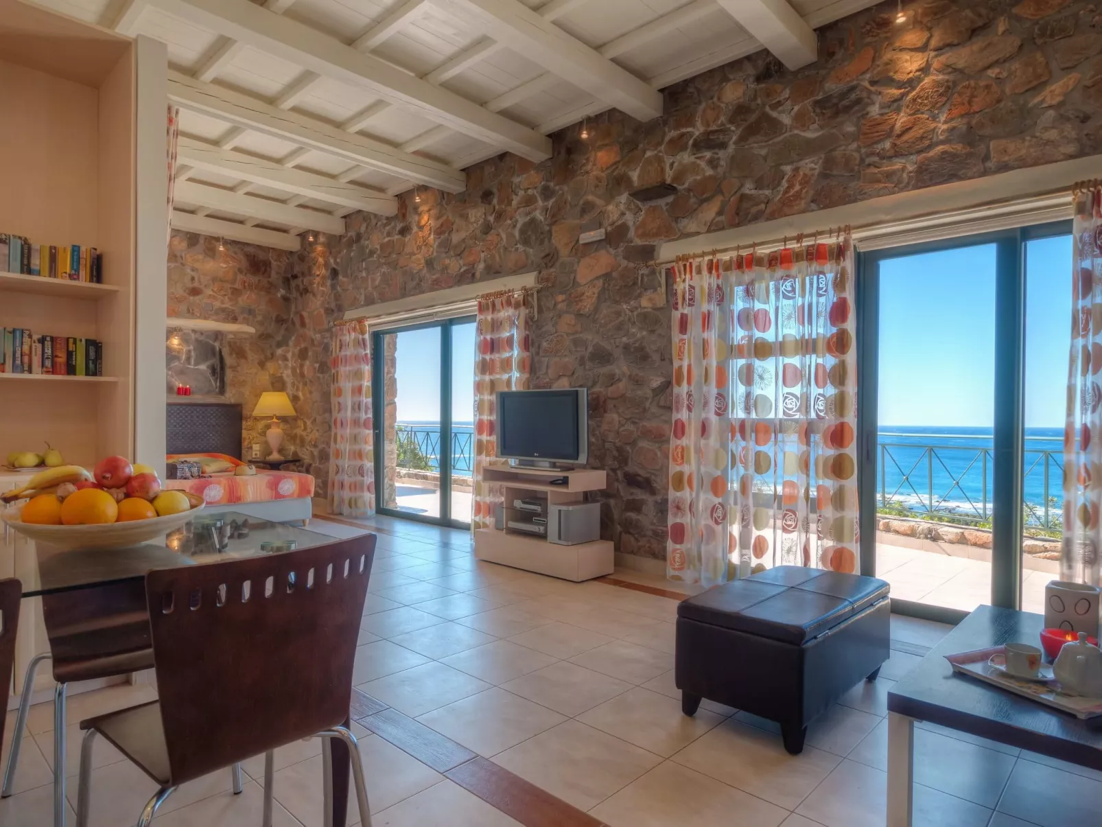 Steinvilla mit Meerblick bei Elafonissi-Drinnen