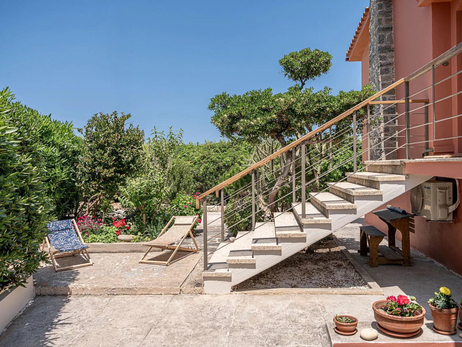 Am Strand mit Pool für eine oder zwei Familien-Dehors