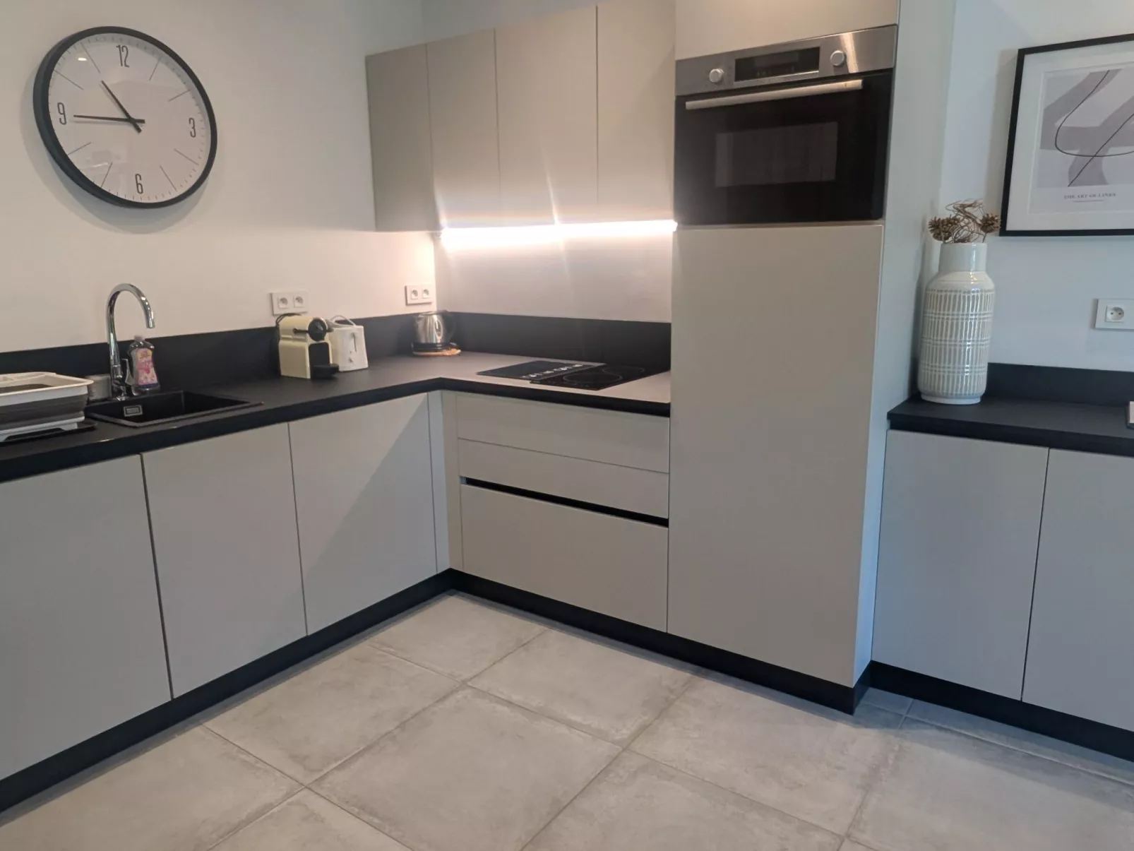 Luxuriöse Wohnung mit beheiztem Pool und private-Drinnen