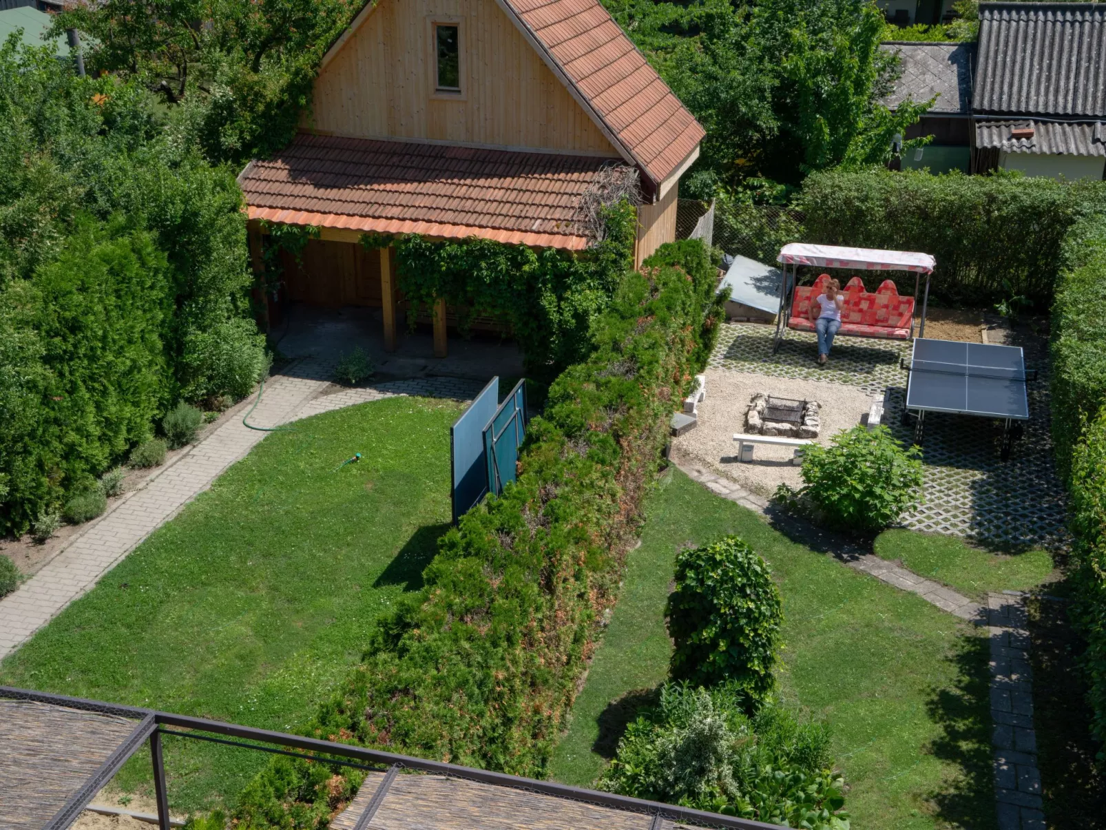 Doppelhaushälfte für sechs Personen mit Garten-Outside