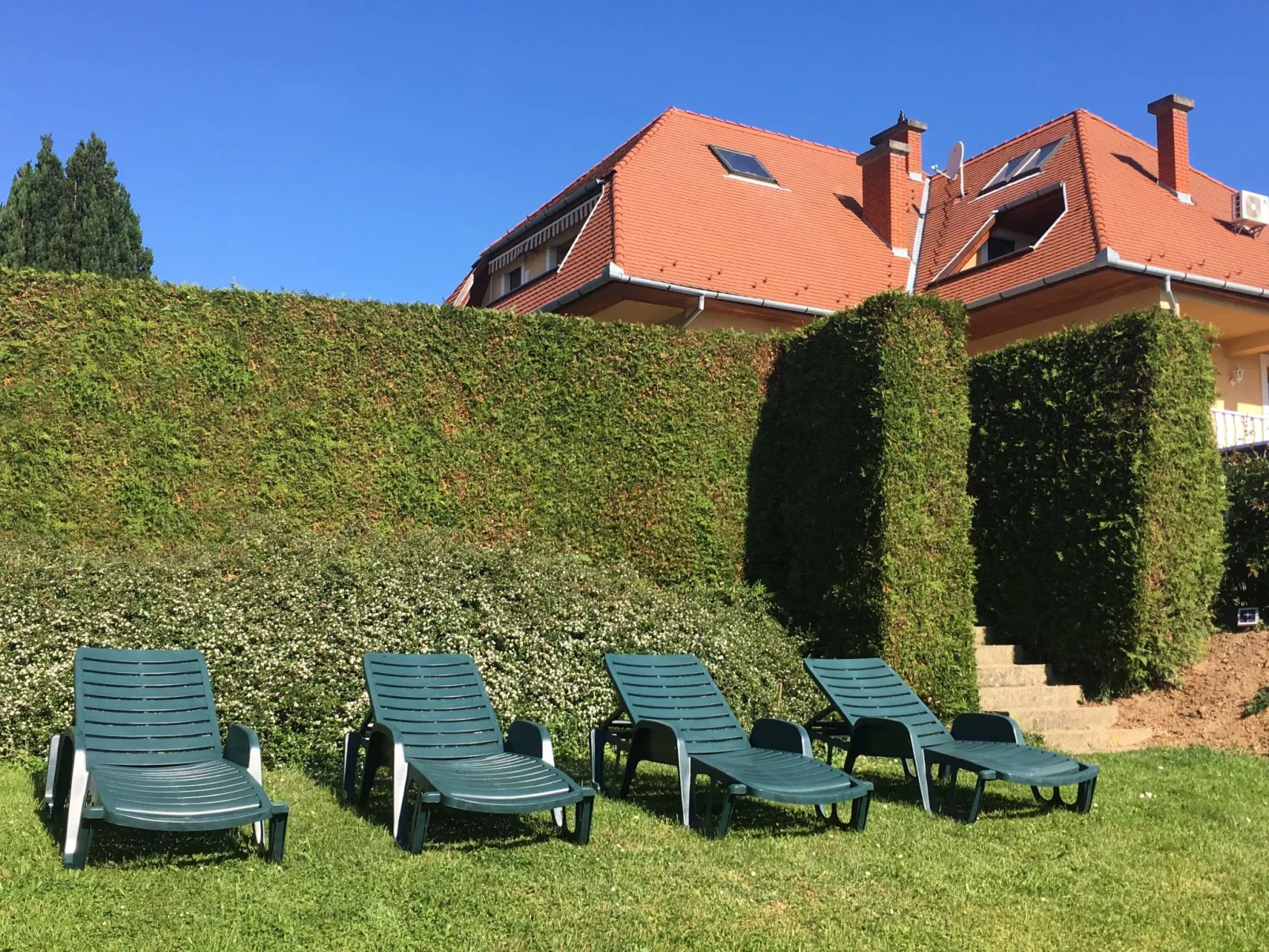 Hevizquelle - Draußen