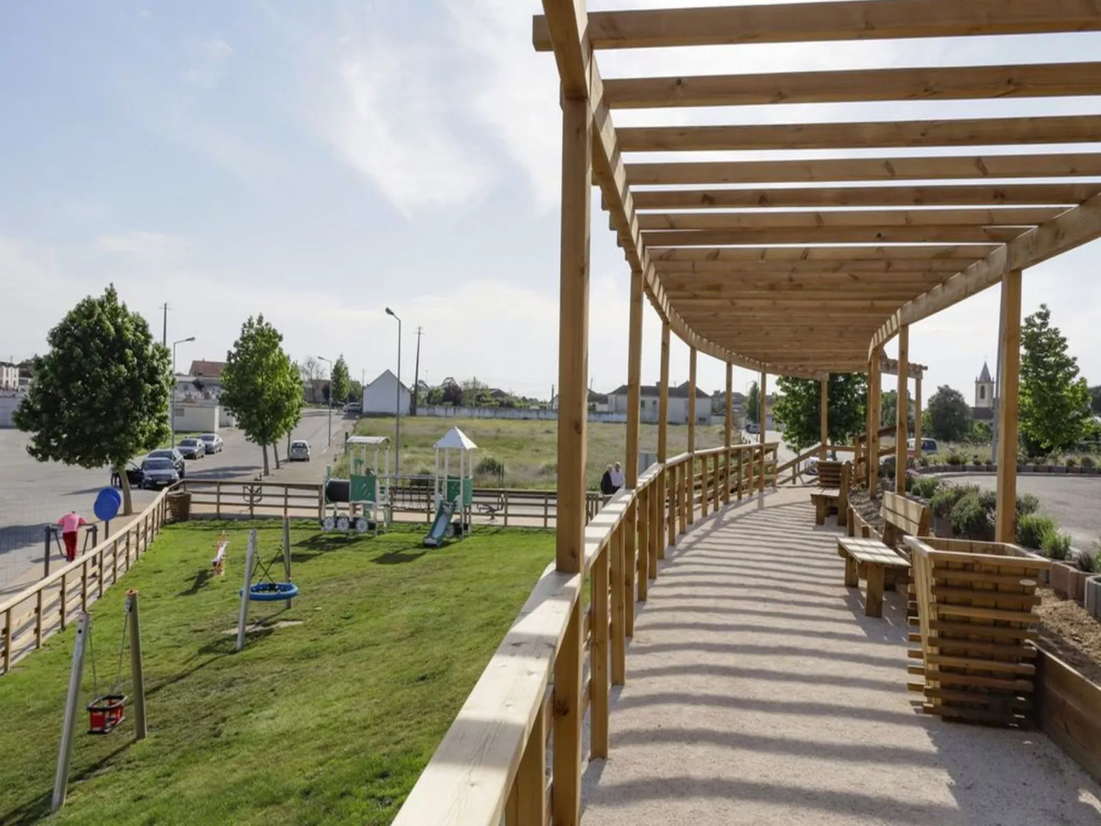 Das Haus Bairrada mit freier Garage-Draußen