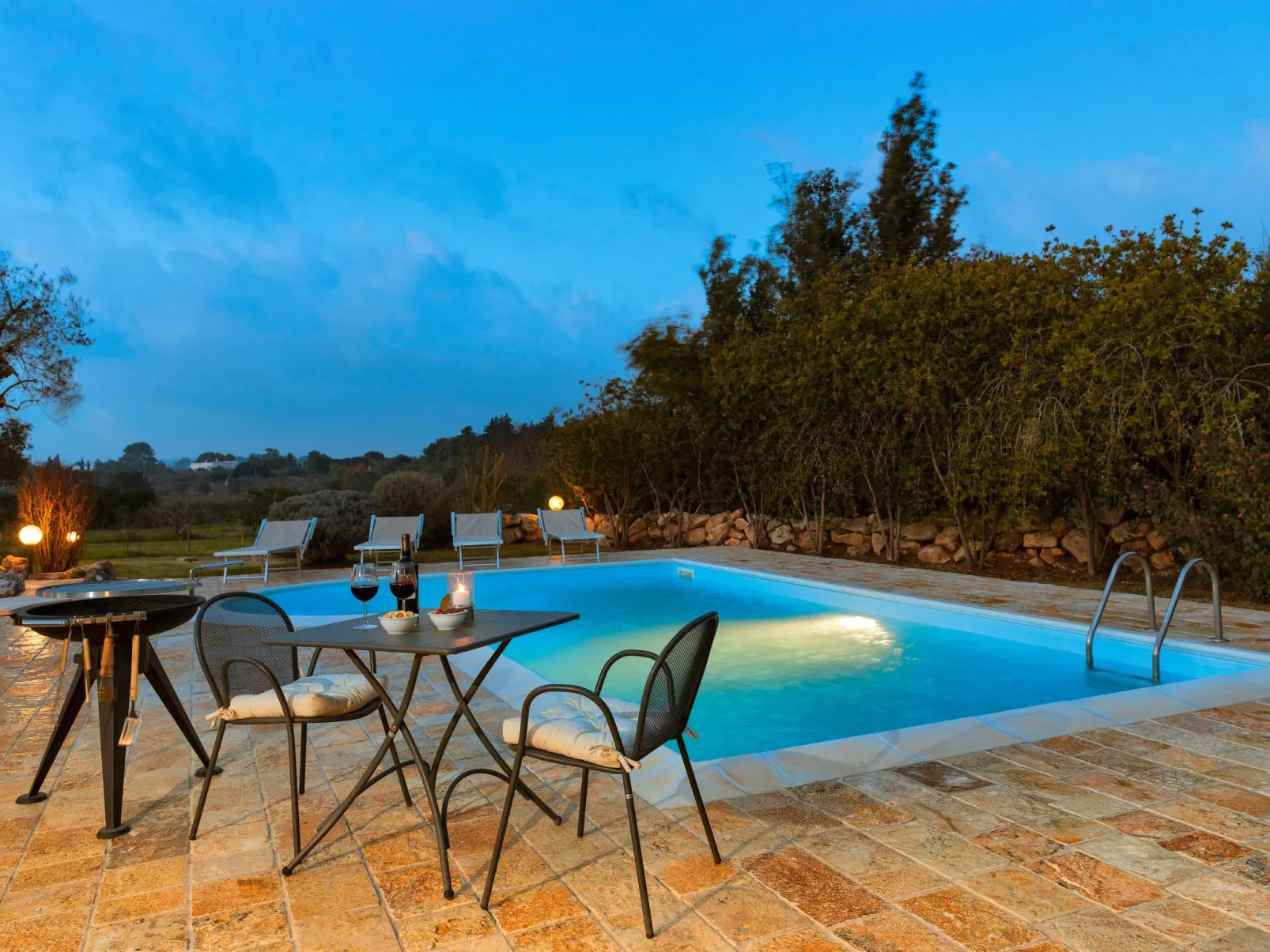 Antike Villa mit privatem Pool, Spa und türkischem Bad-Outside